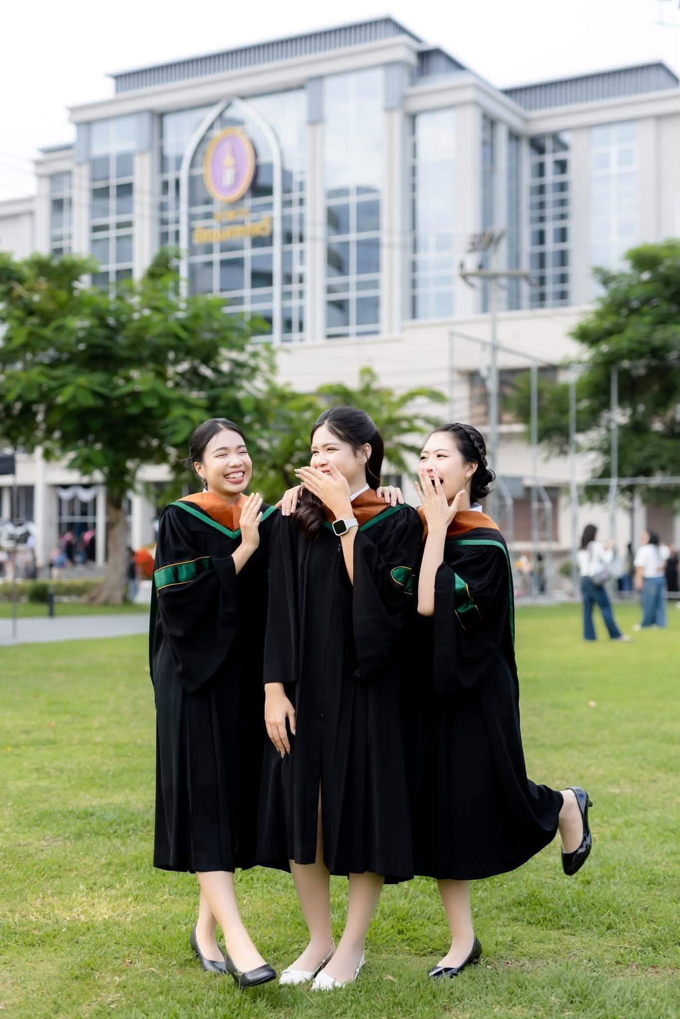 ผลงานรับปริญญา มหาวิทยาลัยราชภัฏเทพสตรี โดย TOP PHOTO ภาพที่ 19