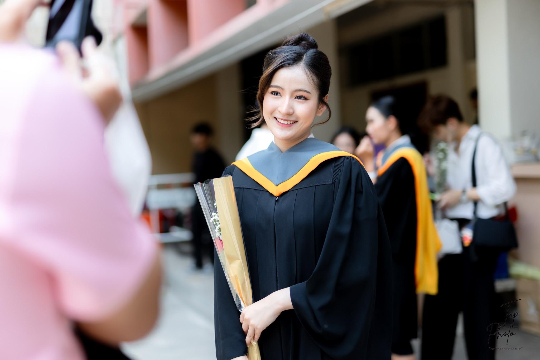 ผลงานรับปริญญา มหาวิทยาลัยบูรพา โดย TOP PHOTO ภาพที่ 4