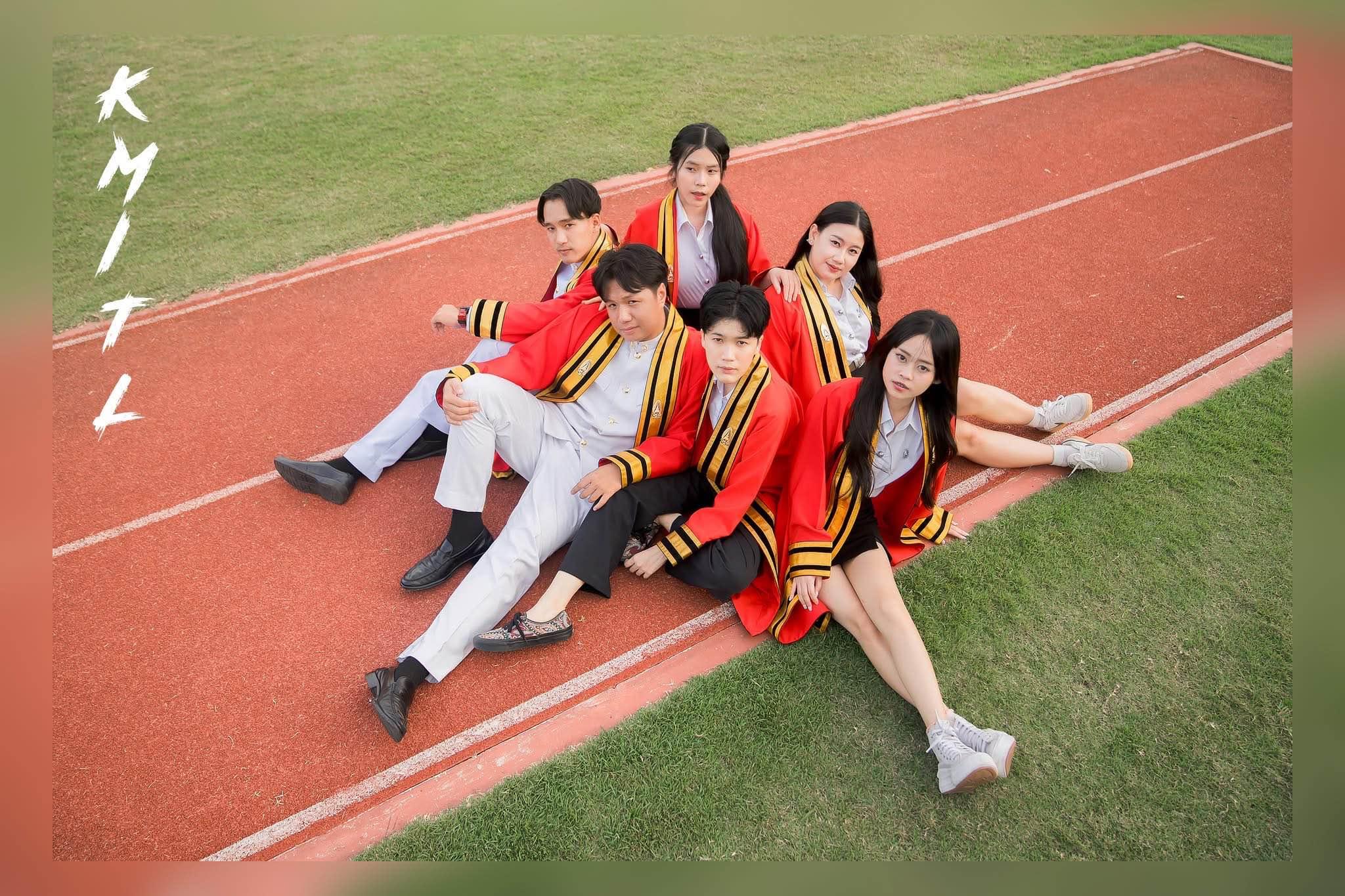 ผลงานรับปริญญา โดย Novemb ภาพที่ 4