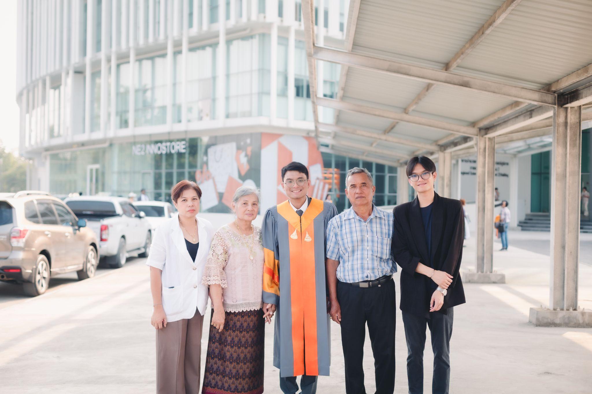 ผลงานรับปริญญา มหาวิทยาลัยเทคโนโลยีสุรนารี โดย NTP Photographer ภาพที่ 10
