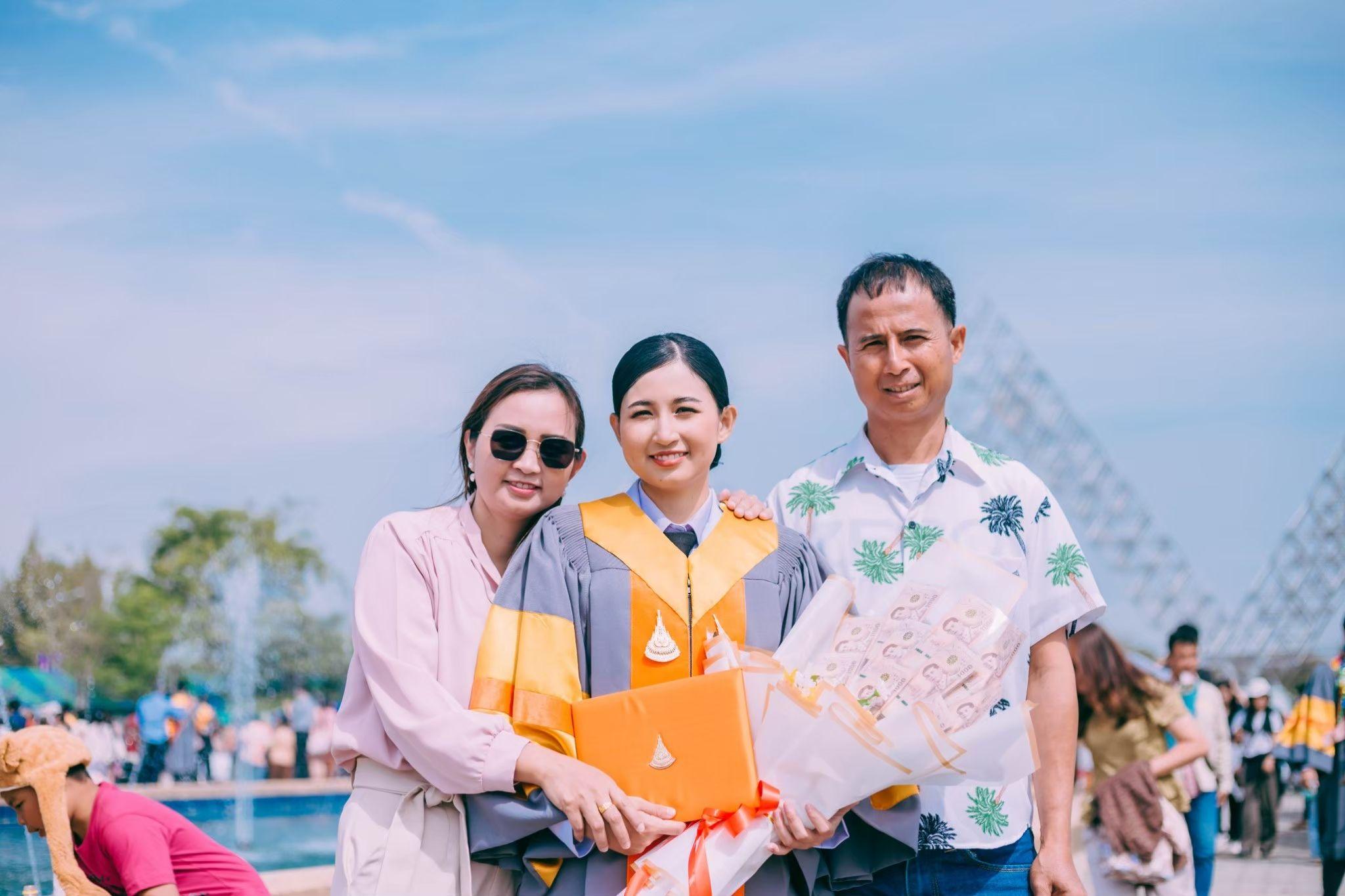 ผลงานรับปริญญา มหาวิทยาลัยเทคโนโลยีสุรนารี โดย NTP Photographer ภาพที่ 8