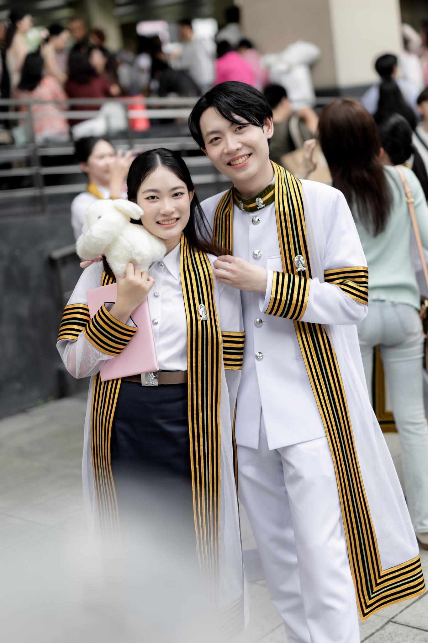 ผลงานรับปริญญา จุฬาลงกรณ์มหาวิทยาลัย โดย Anuwat Photo ภาพที่ 5