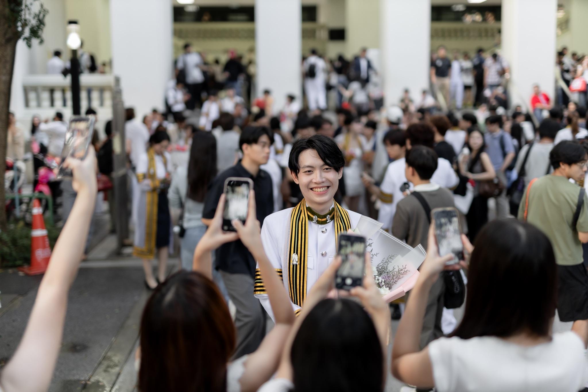 ผลงานรับปริญญา จุฬาลงกรณ์มหาวิทยาลัย โดย Anuwat Photo ภาพที่ 16