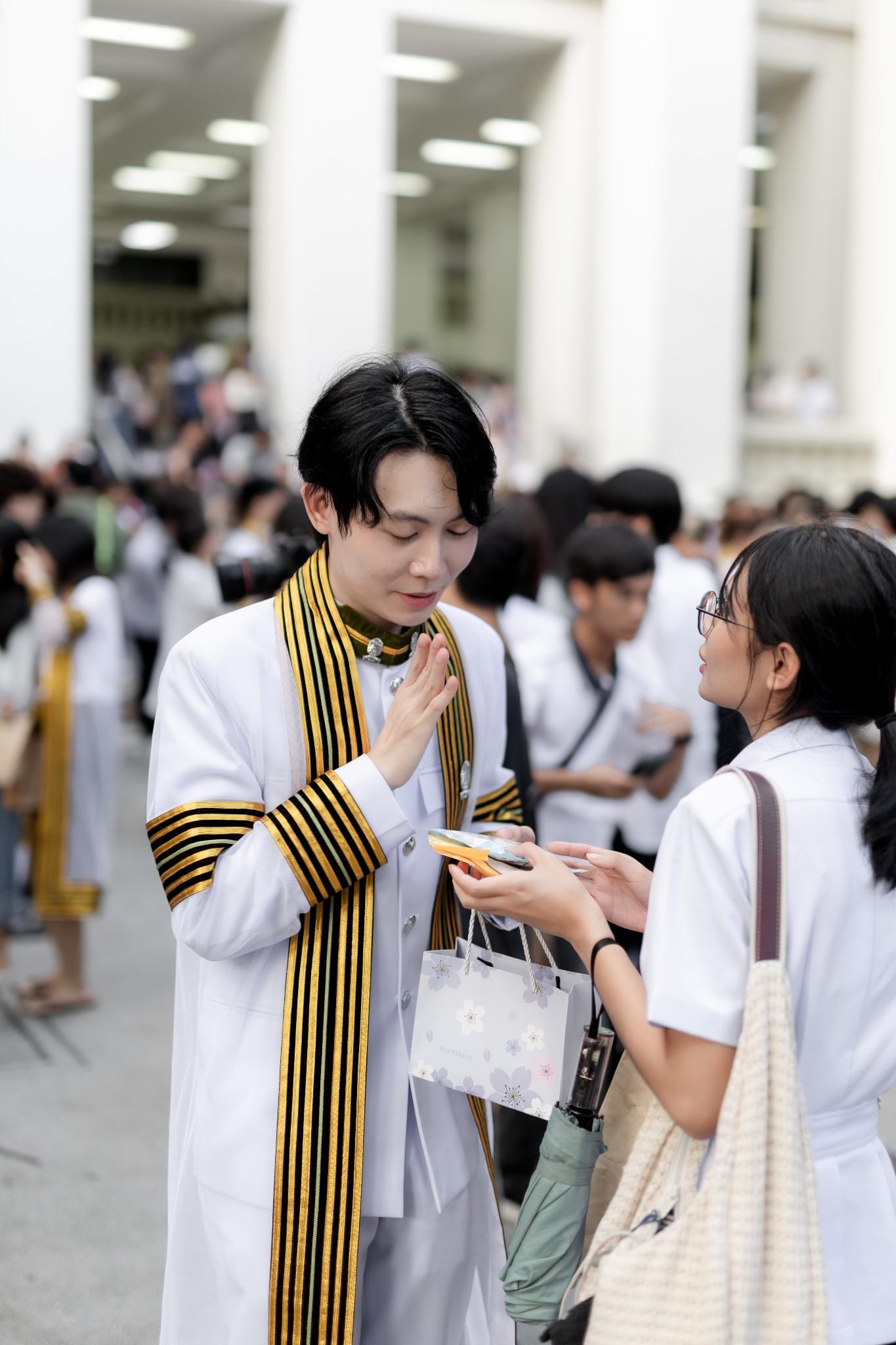 ผลงานรับปริญญา จุฬาลงกรณ์มหาวิทยาลัย โดย Anuwat Photo ภาพที่ 3