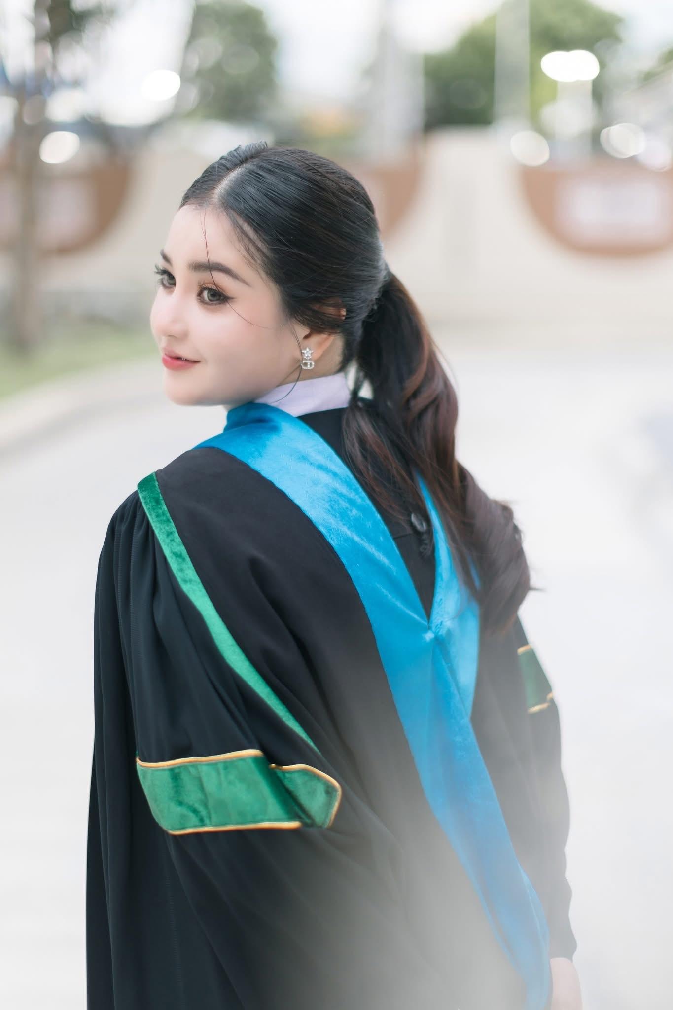 ผลงานรับปริญญา มหาวิทยาลัยราชภัฏเทพสตรี โดย Jae_f.to_ ภาพที่ 15