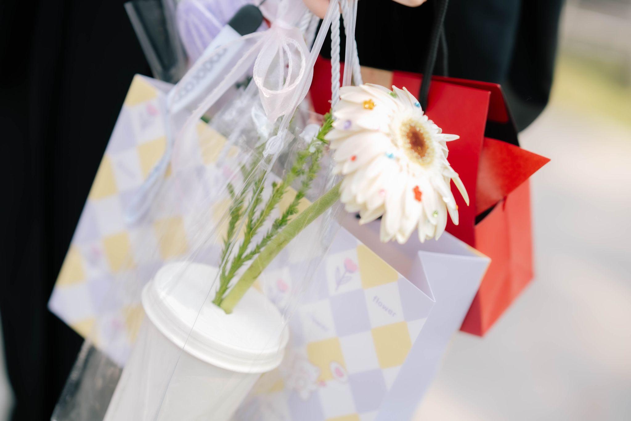 ผลงานรับปริญญา มหาวิทยาลัยศรีนครินทรวิโรฒ โดย lensblur ภาพที่ 3