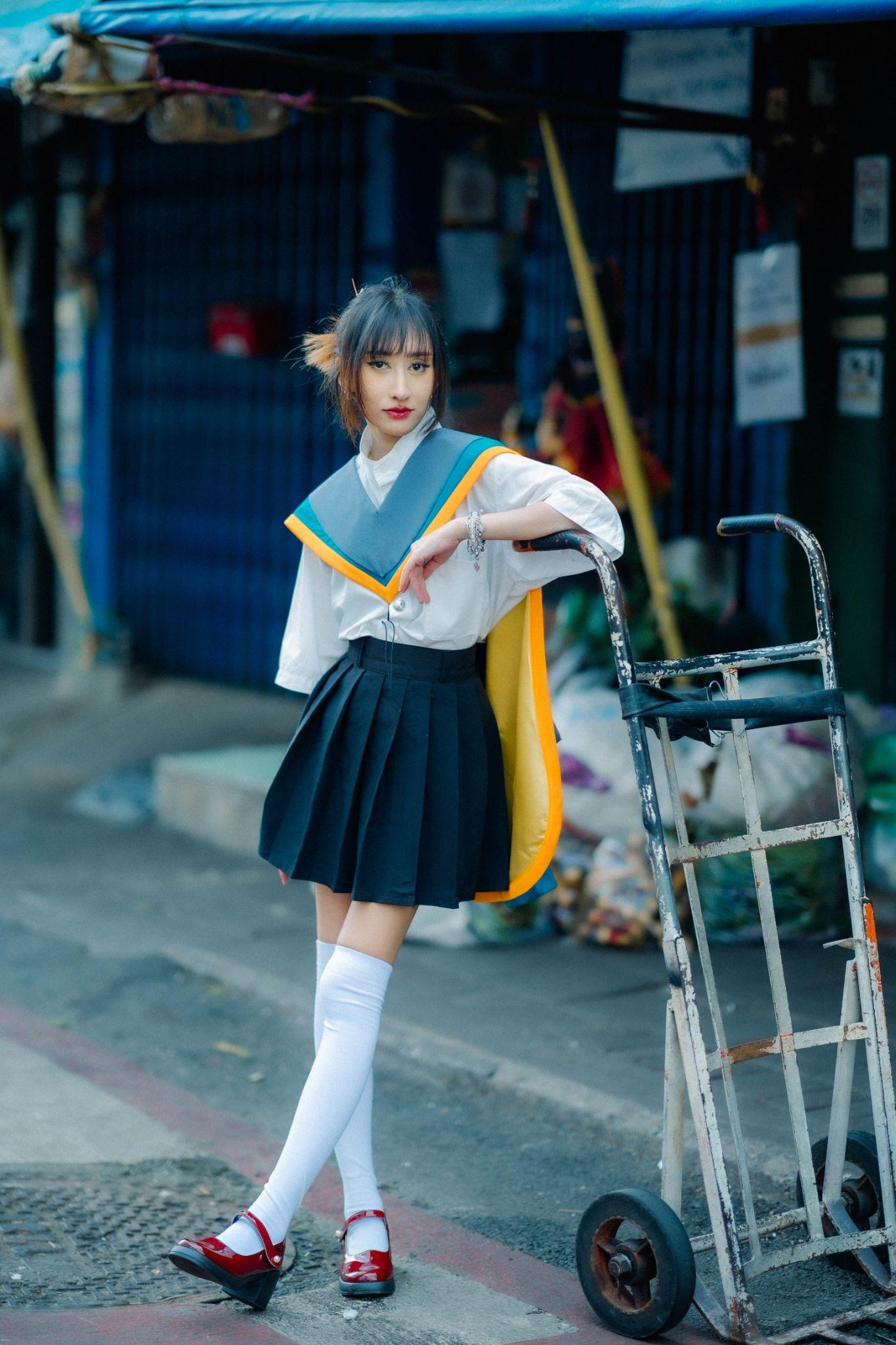 ผลงานรับปริญญา โดย lensblur ภาพที่ 2