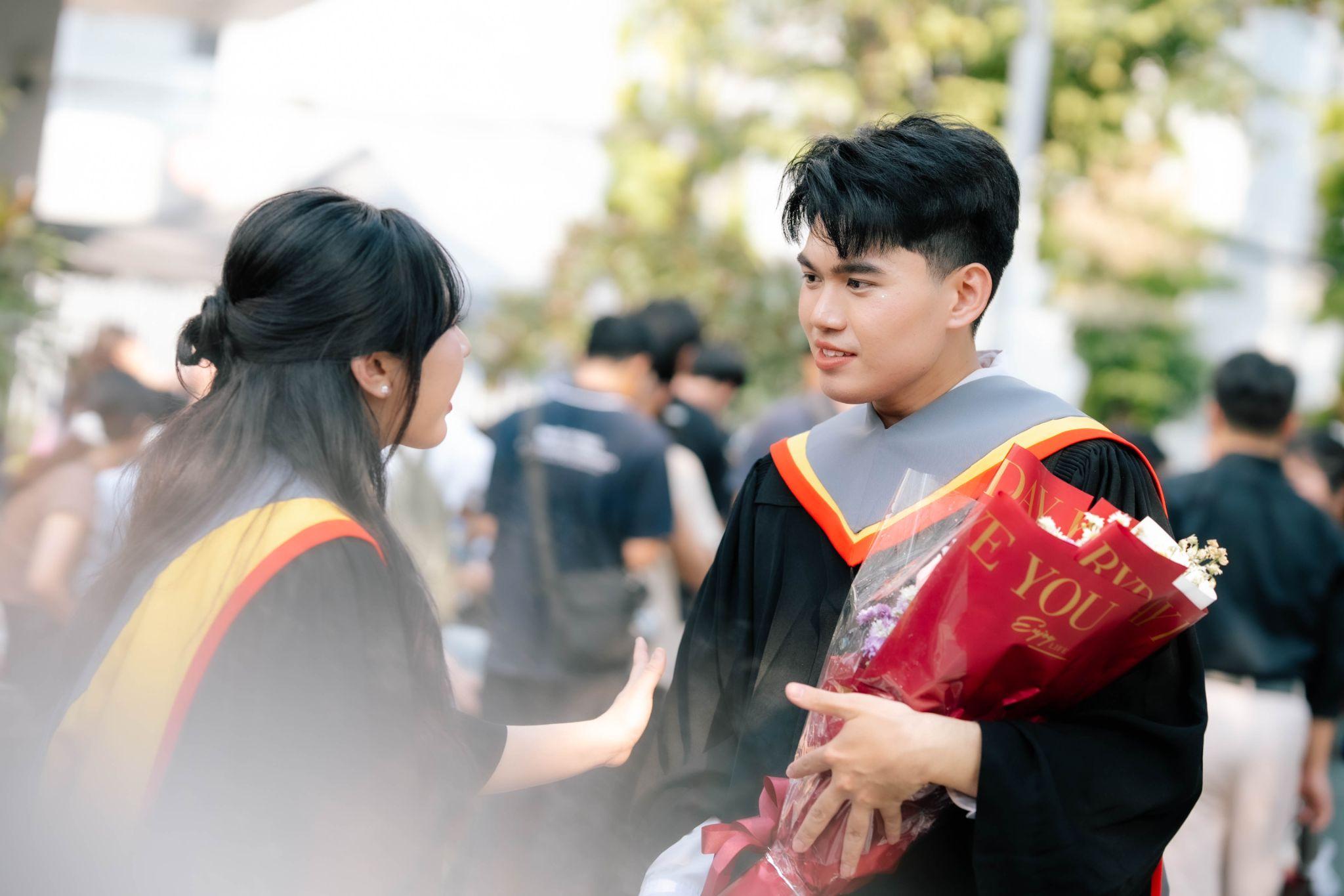 ผลงานรับปริญญา มหาวิทยาลัยศรีนครินทรวิโรฒ โดย lensblur ภาพที่ 12