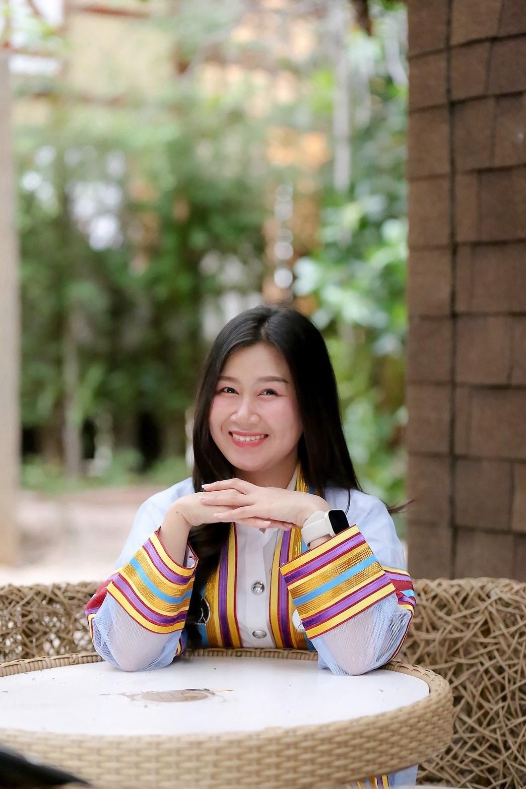ผลงานรับปริญญา มหาวิทยาลัยกาฬสินธุ์ โดย ผ้าขาวม้าPhoto ภาพที่ 8