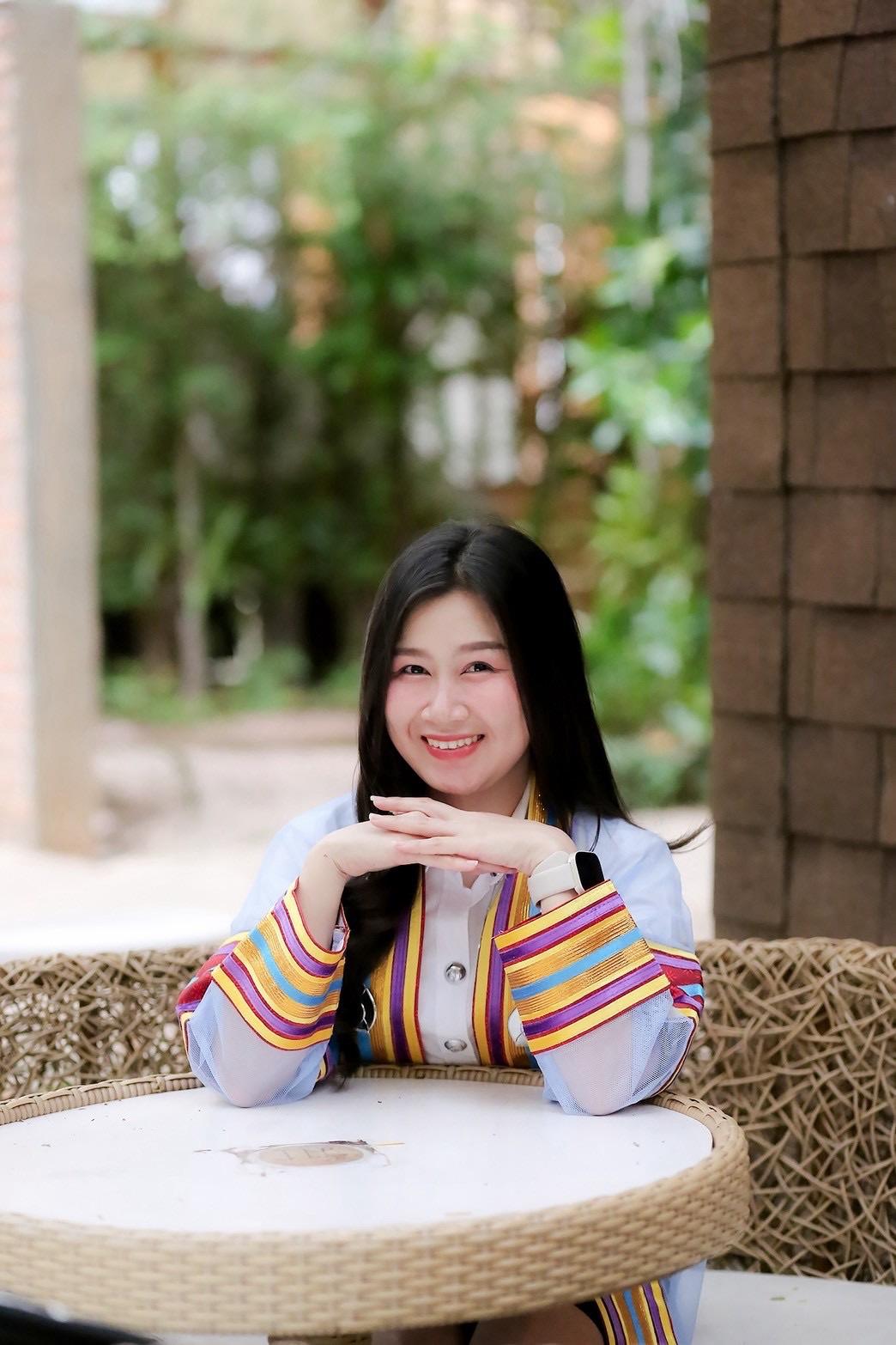 ผลงานรับปริญญา มหาวิทยาลัยกาฬสินธุ์ โดย ผ้าขาวม้าPhoto ภาพที่ 13