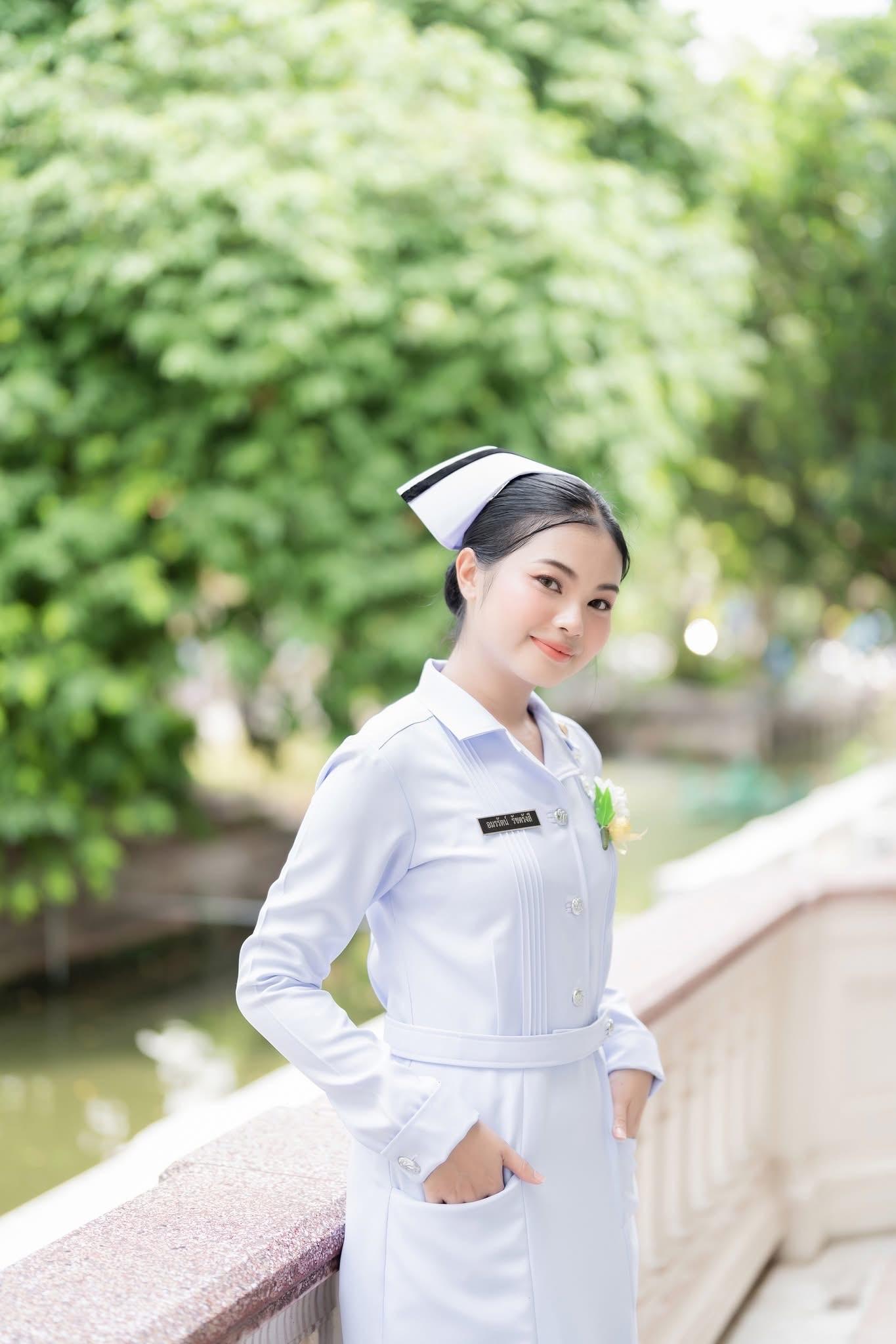 ผลงานรับปริญญา วิทยาลัยพยาบาลกองทัพบก โดย PeyuttFoto ภาพที่ 3