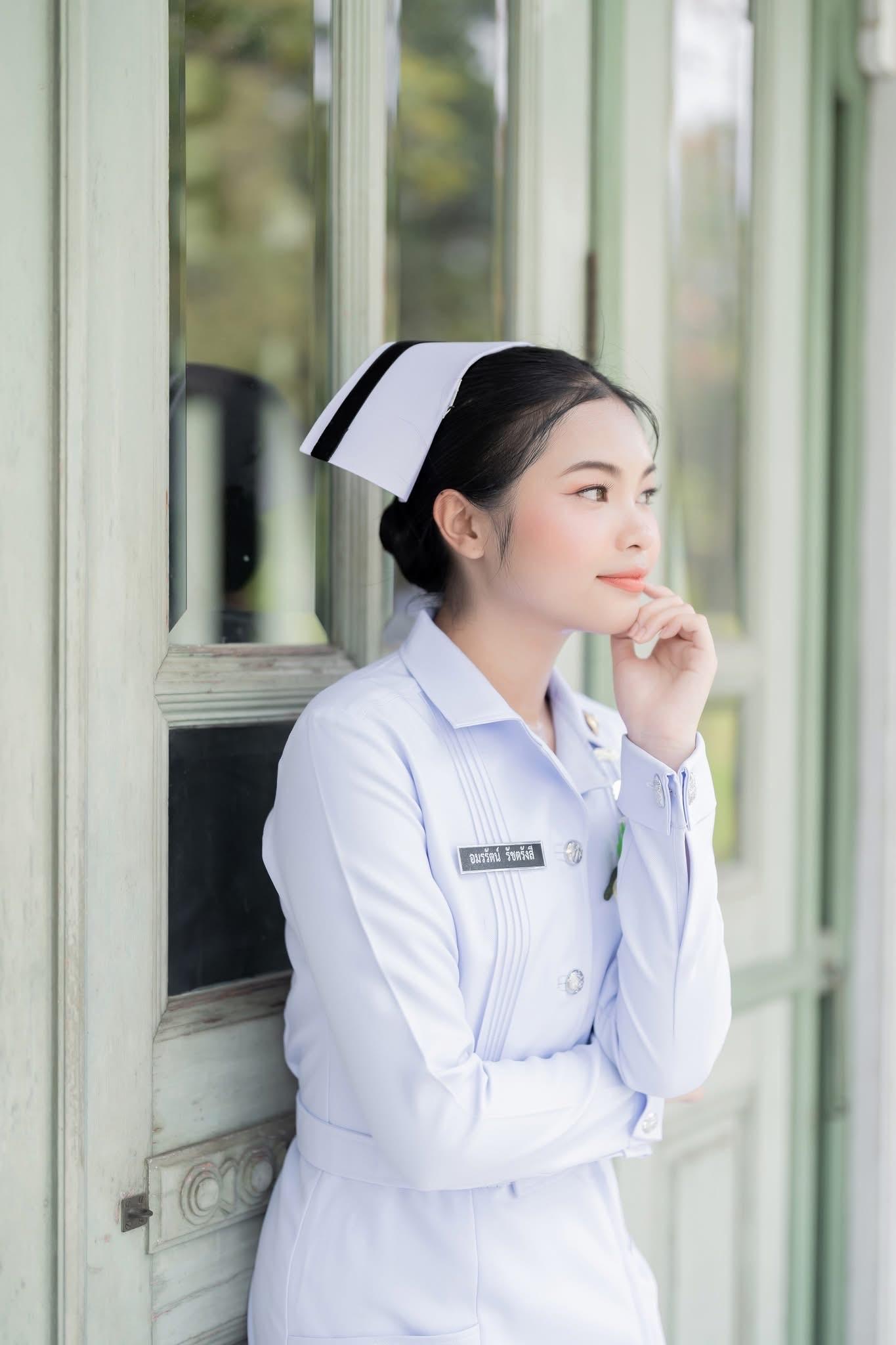 ผลงานรับปริญญา วิทยาลัยพยาบาลกองทัพบก โดย PeyuttFoto ภาพที่ 1