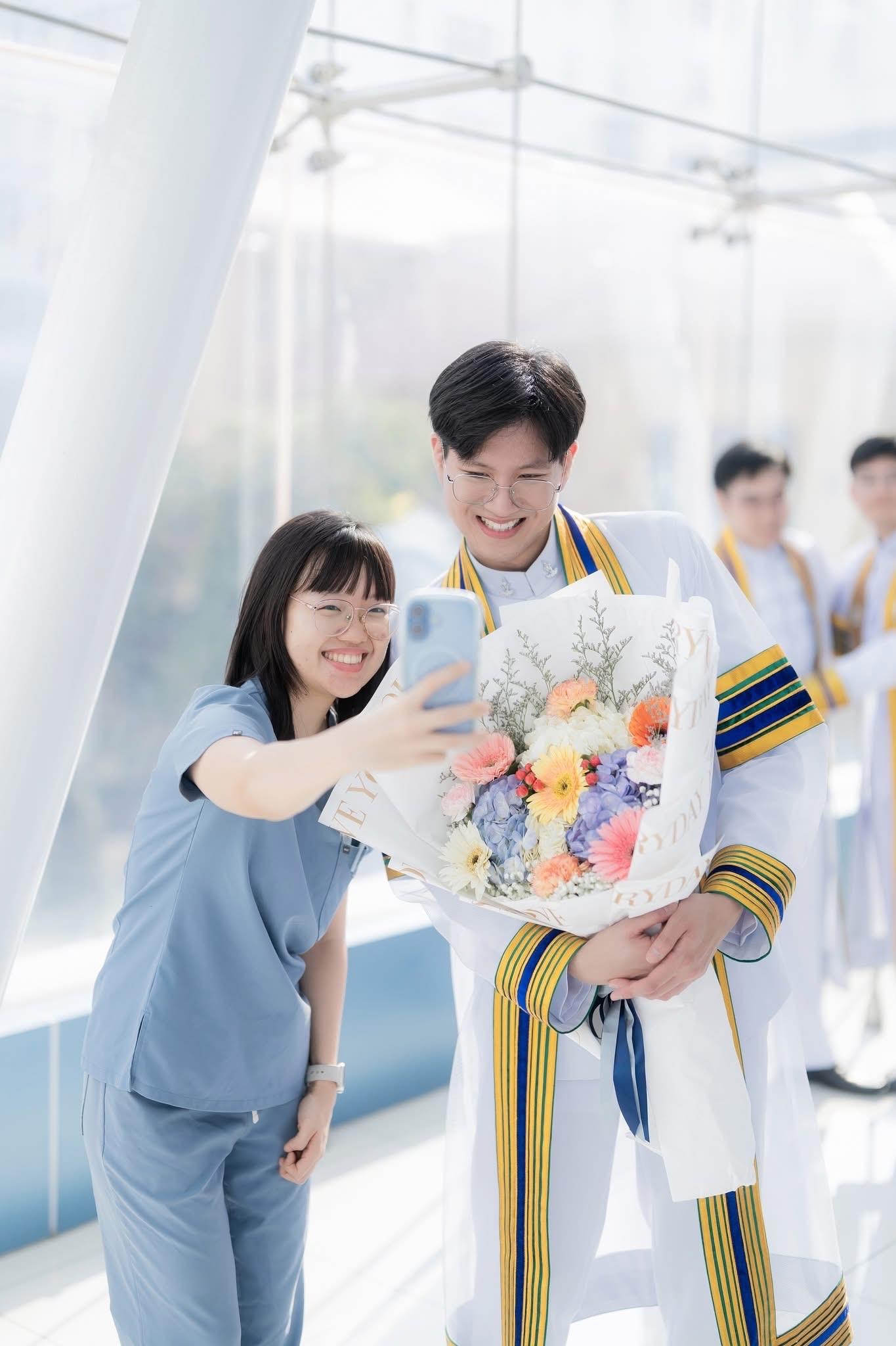 ผลงานรับปริญญา มหาวิทยาลัยนวมินทราธิราช โดย PeyuttFoto ภาพที่ 16