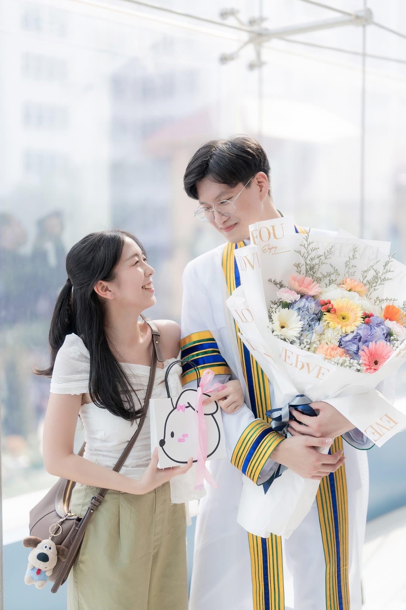 ผลงานรับปริญญา มหาวิทยาลัยนวมินทราธิราช โดย PeyuttFoto ภาพที่ 6