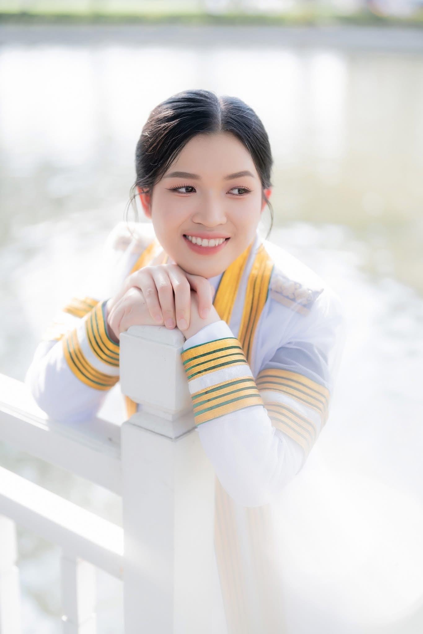 ผลงานรับปริญญา มหาวิทยาลัยนวมินทราธิราช โดย PeyuttFoto ภาพที่ 3
