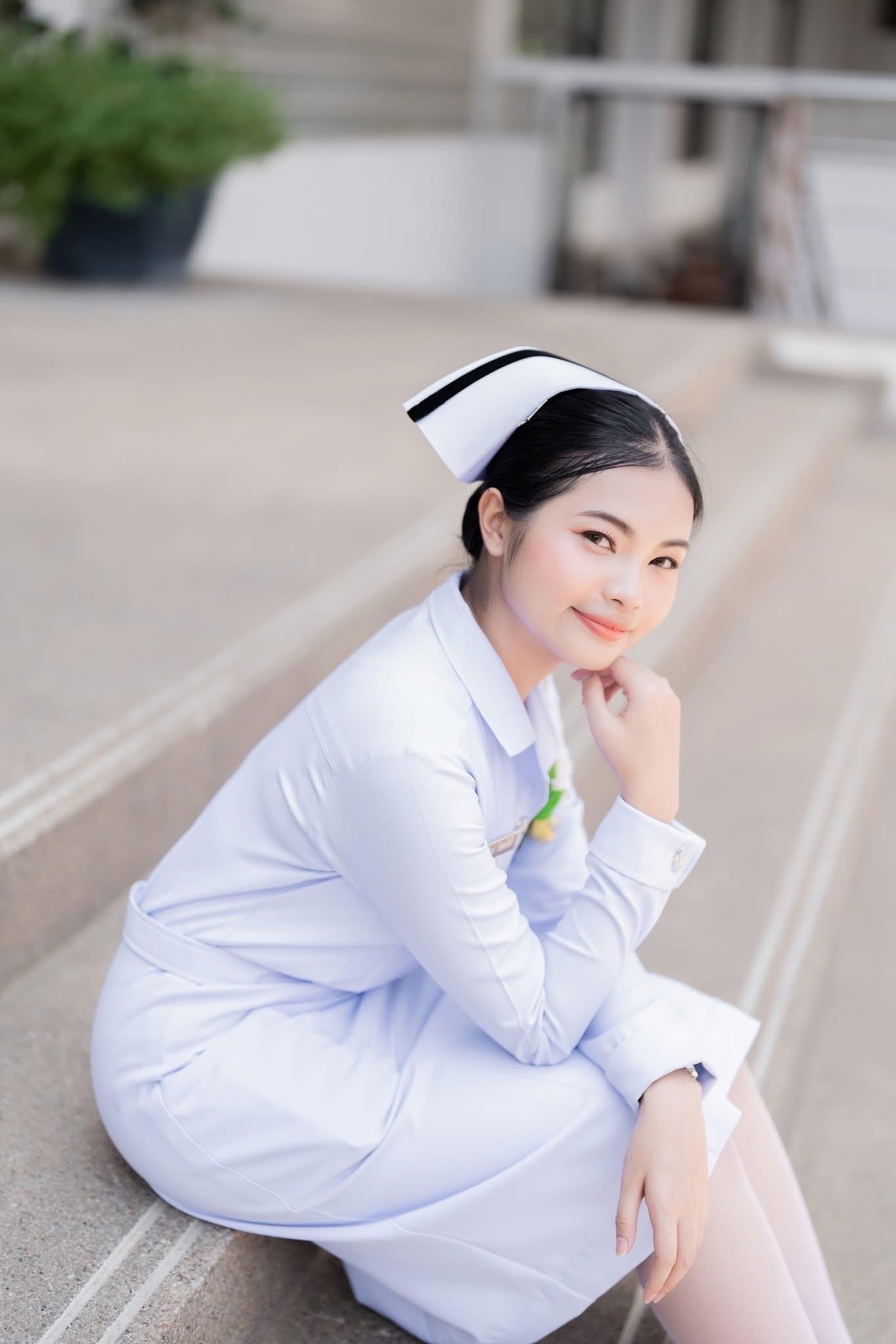 ผลงานรับปริญญา วิทยาลัยพยาบาลกองทัพบก โดย PeyuttFoto ภาพที่ 4