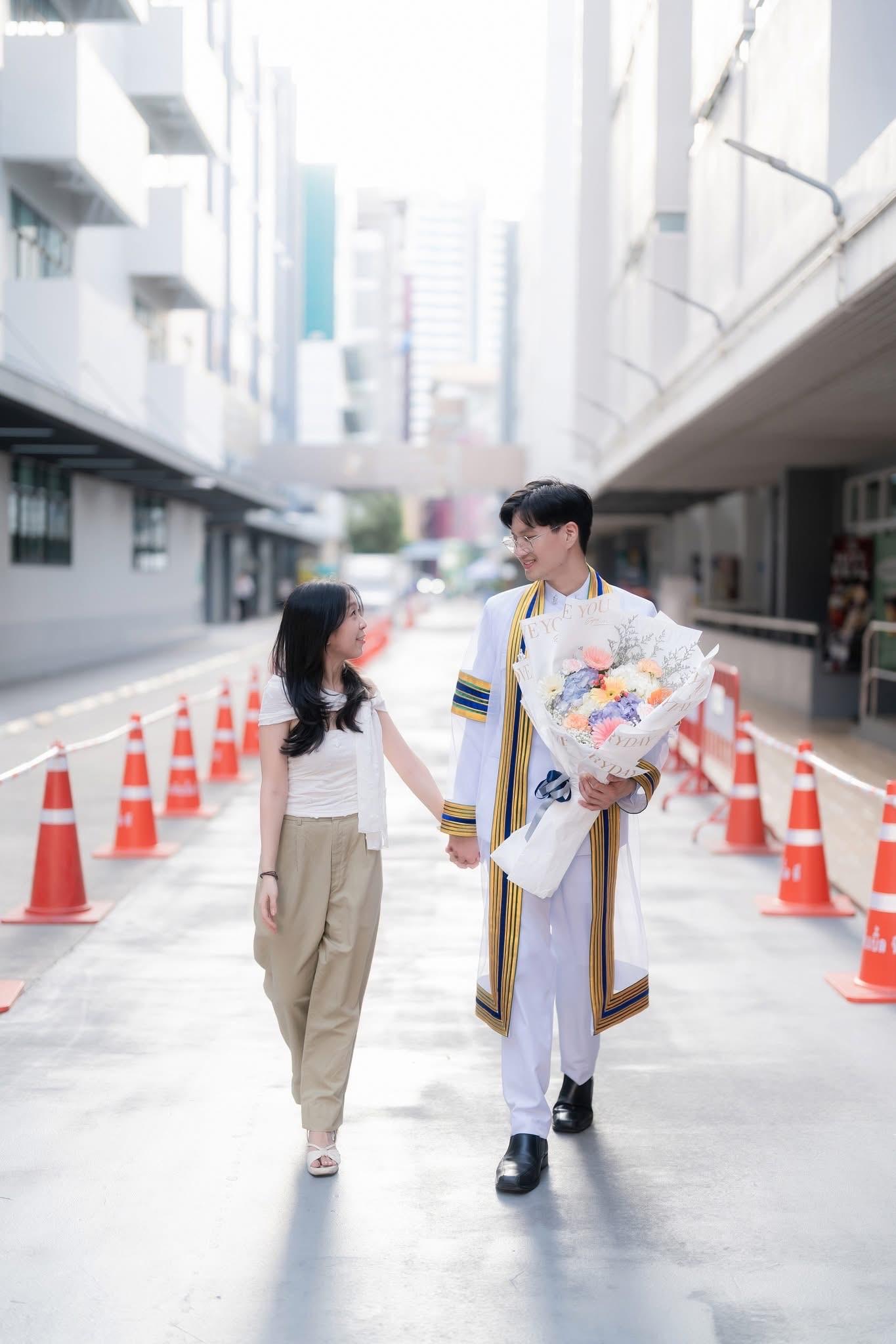 ผลงานรับปริญญา มหาวิทยาลัยนวมินทราธิราช โดย PeyuttFoto ภาพที่ 3