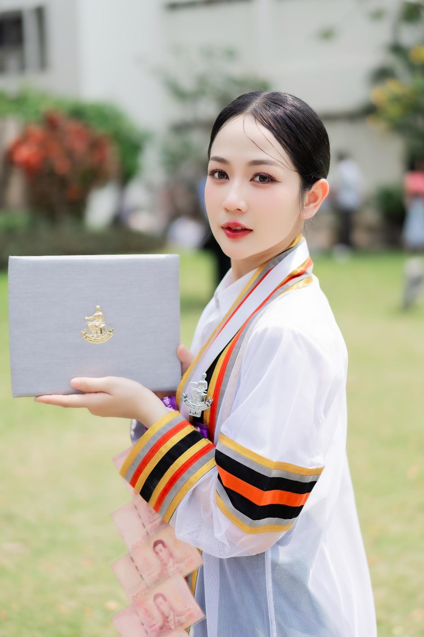 ผลงานรับปริญญา มหาวิทยาลัยนเรศวร โดย NP Photo ภาพที่ 15