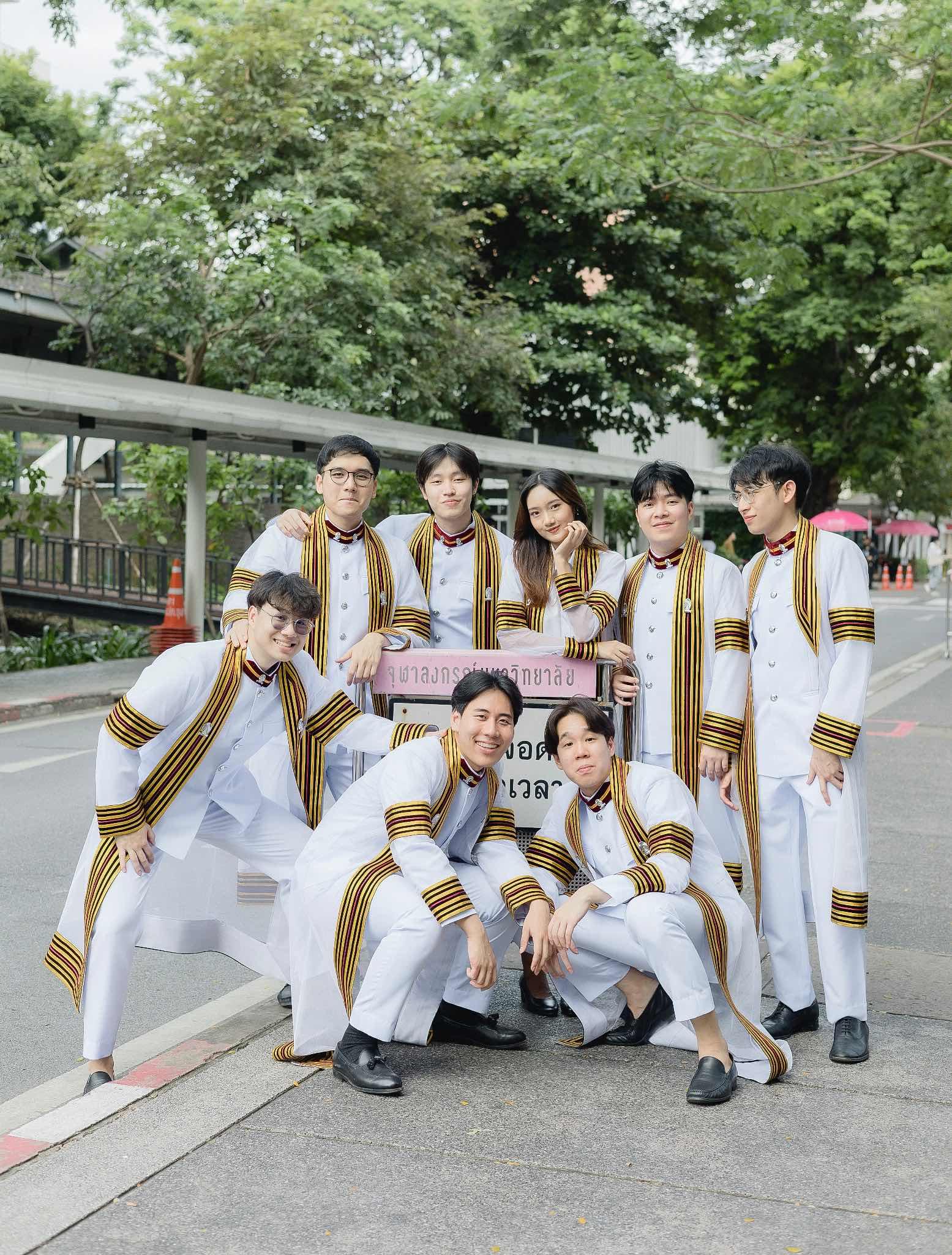 ผลงานรับปริญญา จุฬาลงกรณ์มหาวิทยาลัย โดย Her23 Gallery ภาพที่ 19