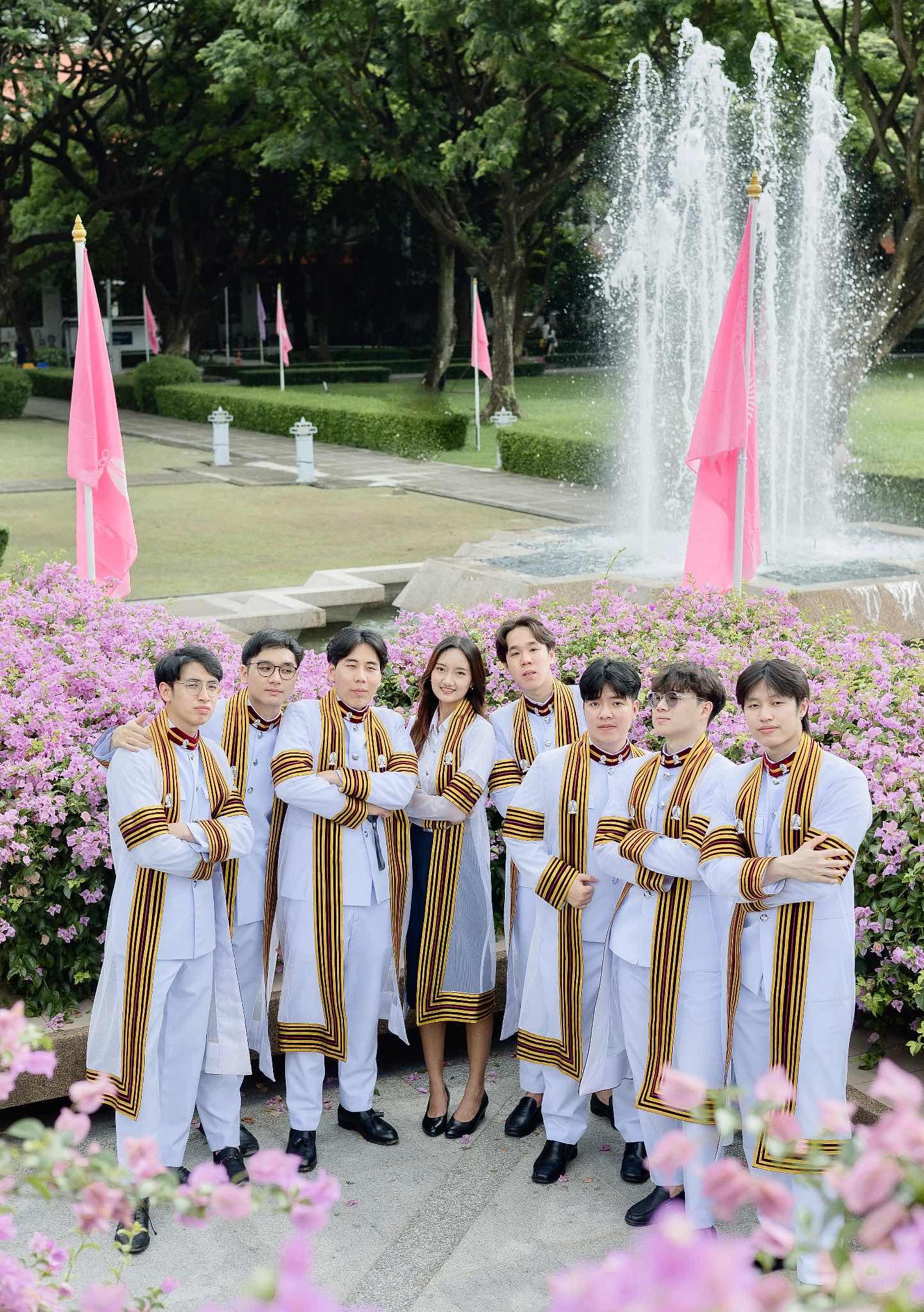 ผลงานรับปริญญา จุฬาลงกรณ์มหาวิทยาลัย โดย Her23 Gallery ภาพที่ 7