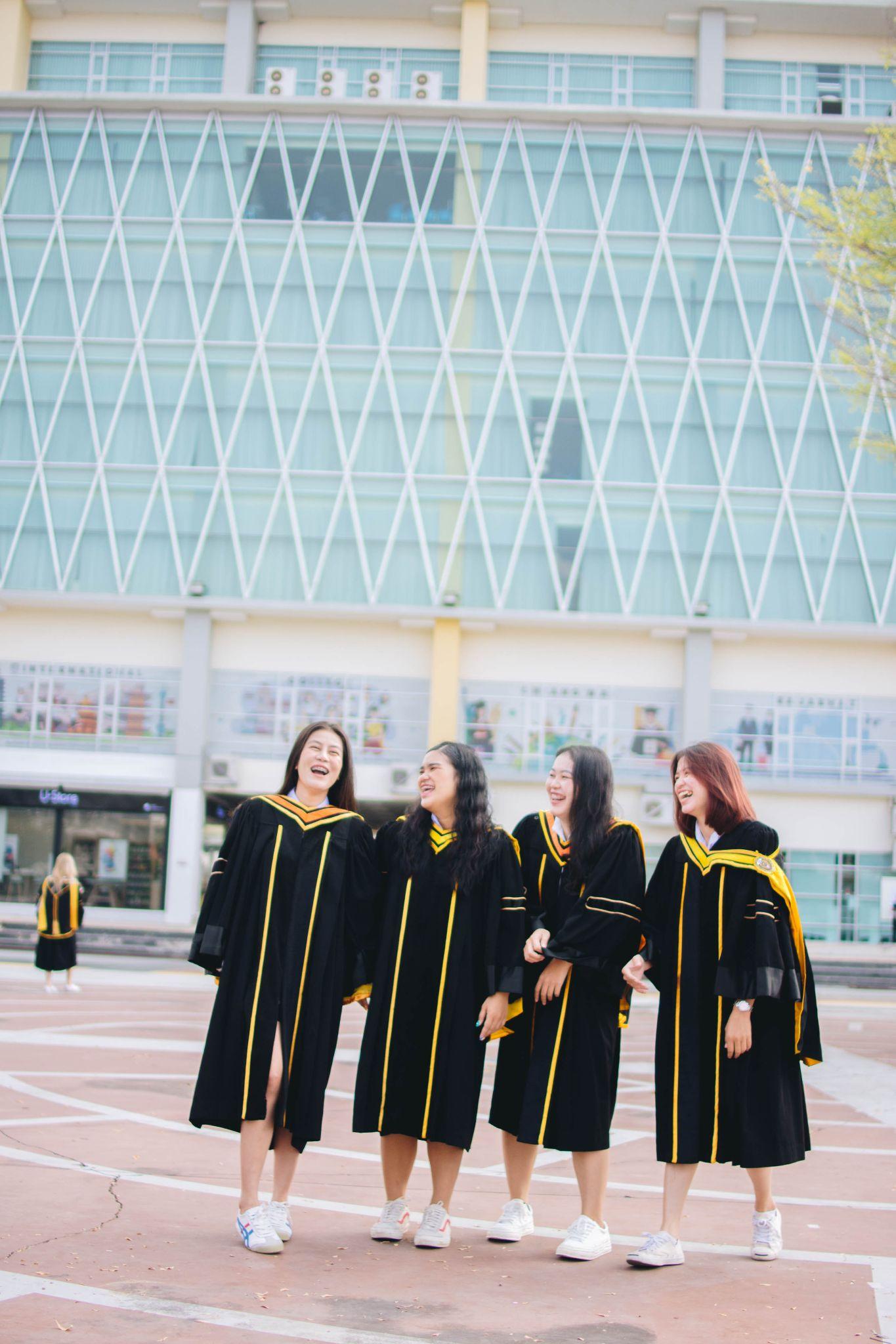 ผลงานรับปริญญา มหาวิทยาลัยราชภัฏเชียงใหม่ โดย Slotmatchphoto ภาพที่ 2
