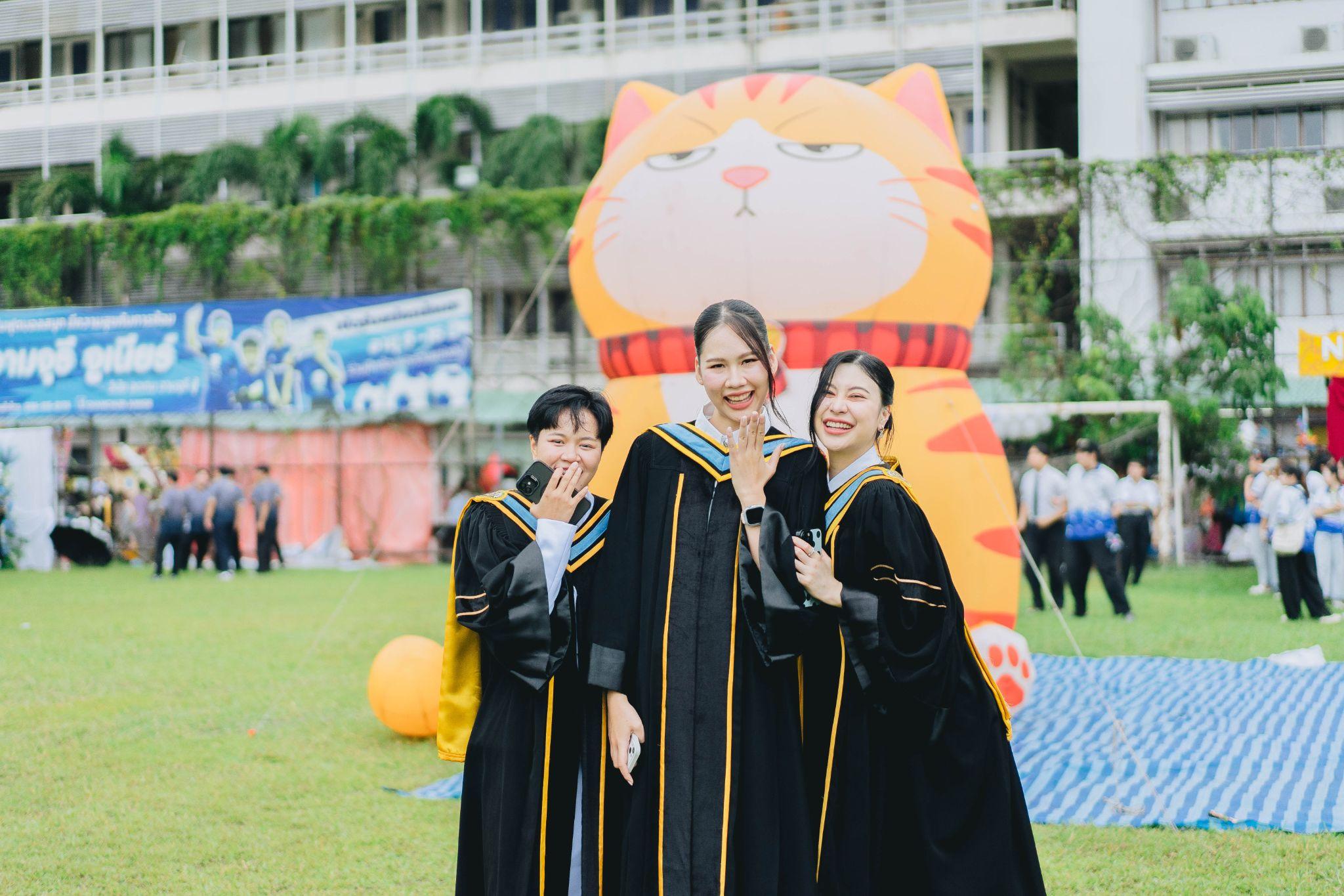 ผลงานรับปริญญา มหาวิทยาลัยราชภัฏเชียงใหม่ โดย Slotmatchphoto ภาพที่ 9