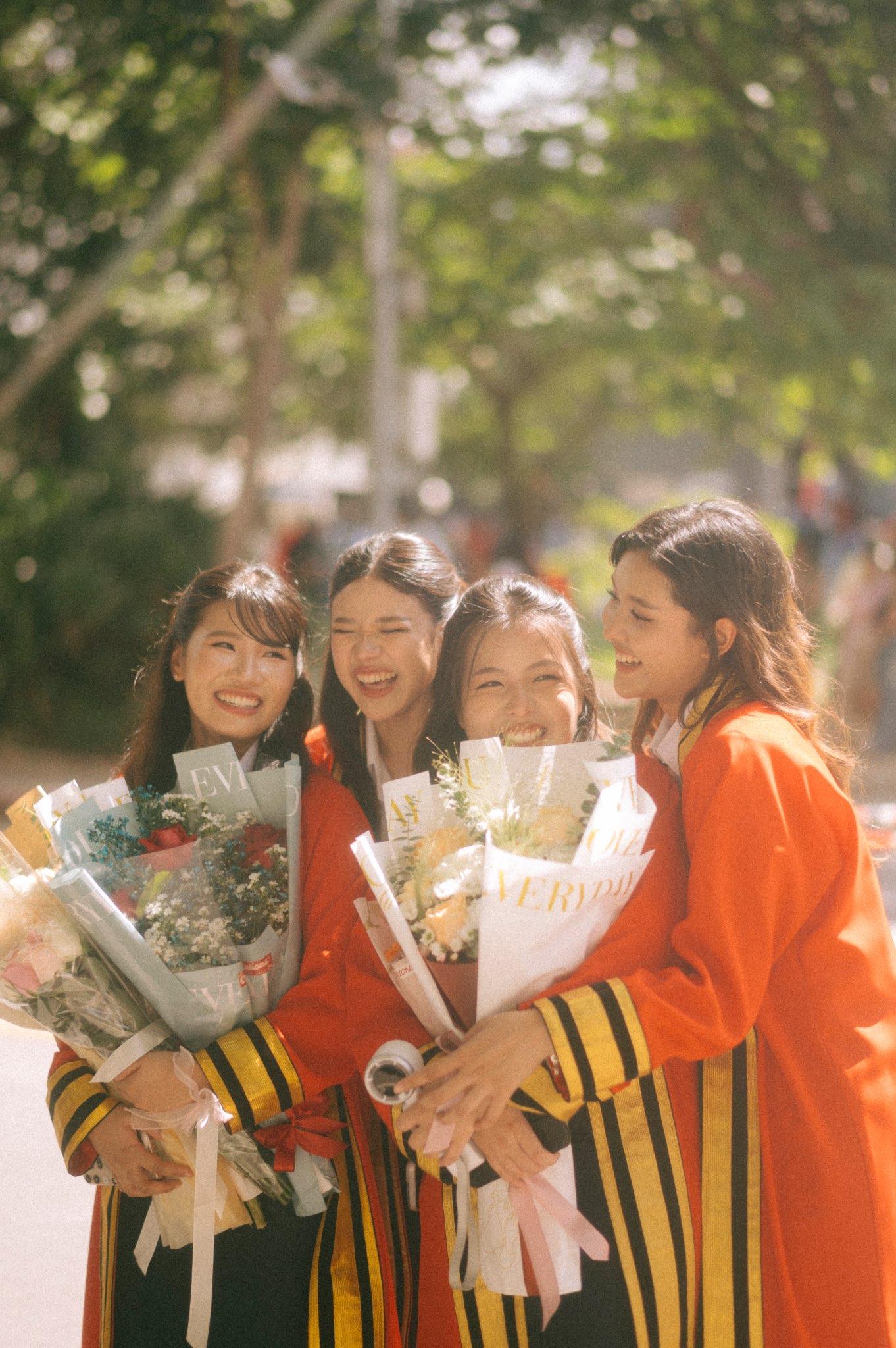 ผลงานรับปริญญา โดย Up2mePhotography ภาพที่ 3