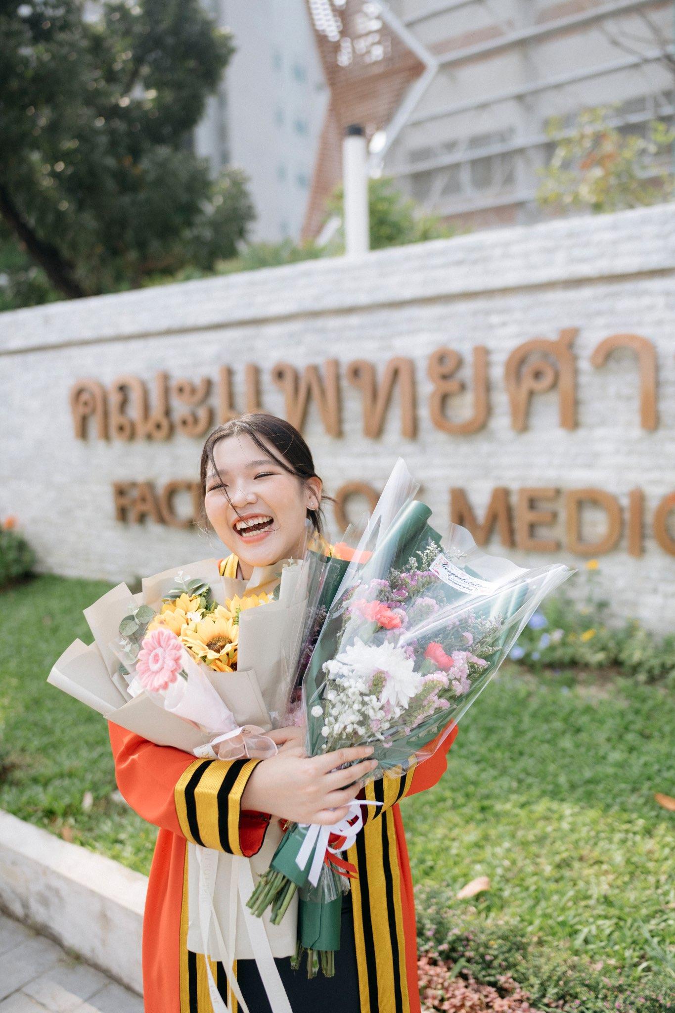 ผลงานรับปริญญา โดย Up2mePhotography ภาพที่ 4