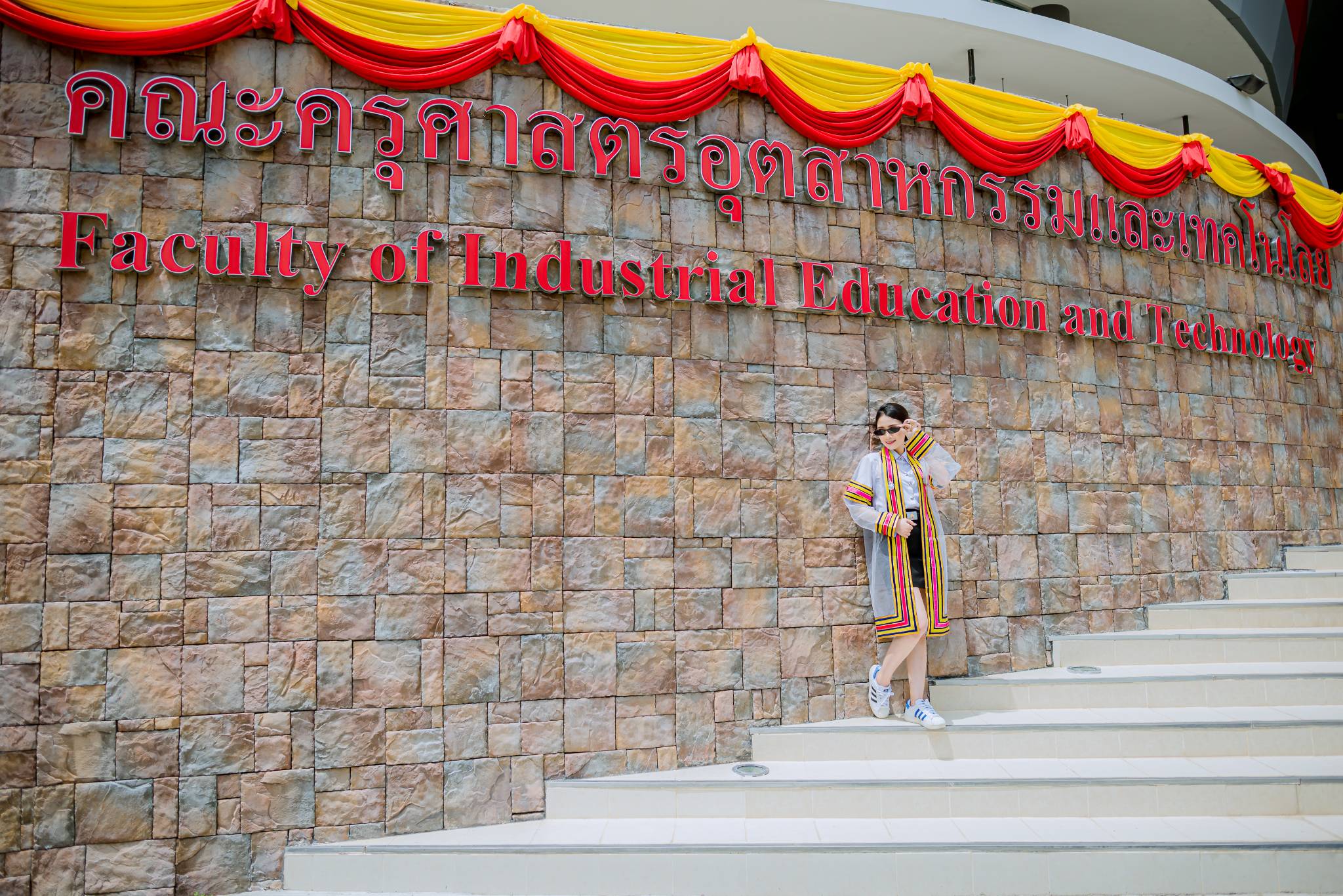 ผลงานรับปริญญา มหาวิทยาลัยเทคโนโลยีราชมงคลศรีวิชัย โดย P.nut PHOTO ภาพที่ 18