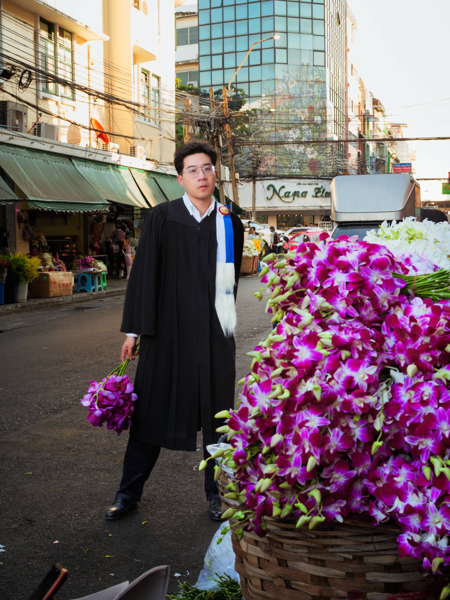 ผลงานรับปริญญา มหาวิทยาลัยธรรมศาสตร์ โดย Time Tana ภาพที่ 16