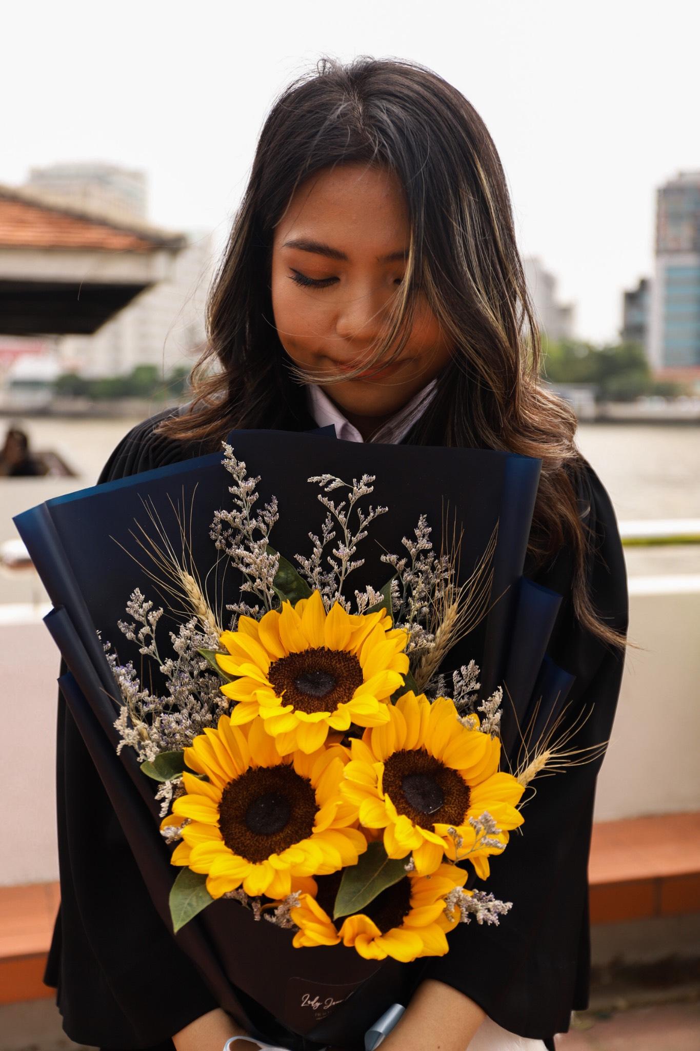 ผลงานรับปริญญา มหาวิทยาลัยธรรมศาสตร์ โดย Nanna.W Photograph ภาพที่ 8