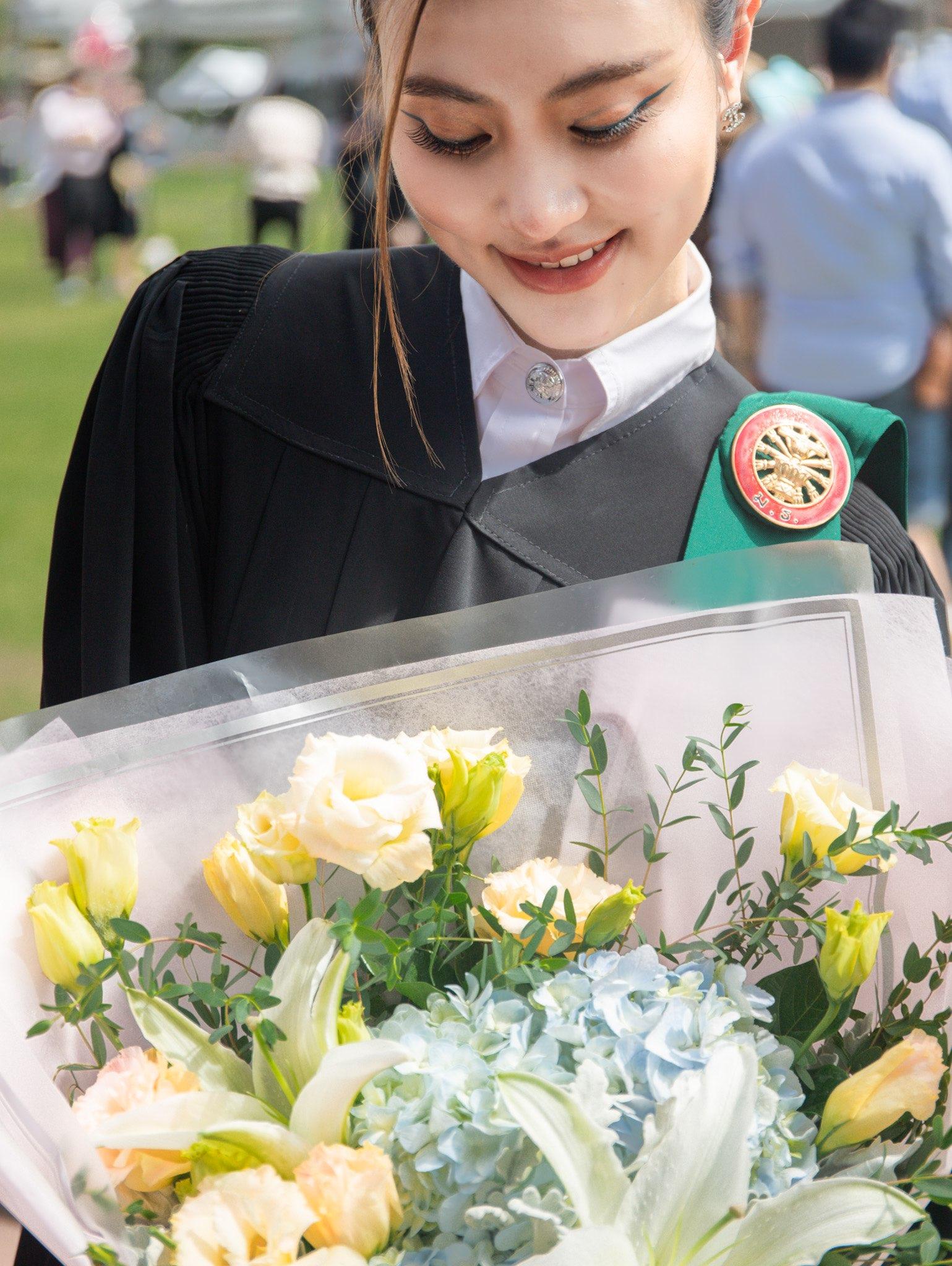 ผลงานรับปริญญา มหาวิทยาลัยธรรมศาสตร์ โดย Nanna.W Photograph ภาพที่ 15