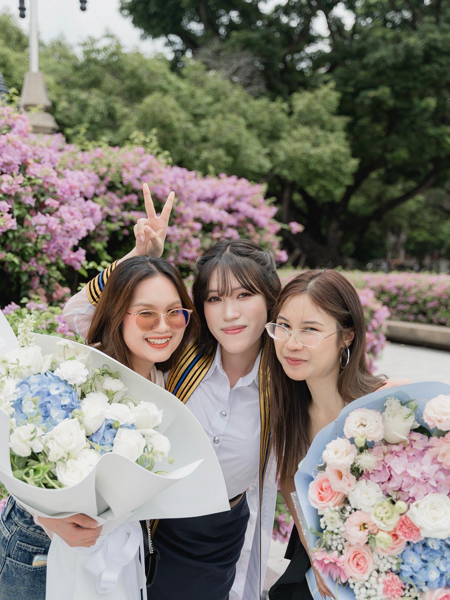 ผลงานรับปริญญา จุฬาลงกรณ์มหาวิทยาลัย โดย Softlit.Foto ภาพที่ 2