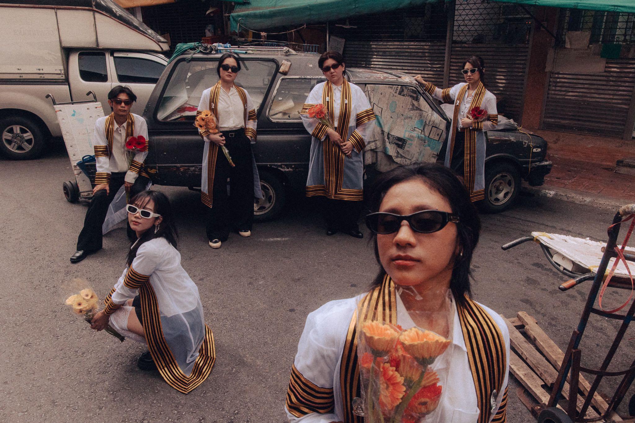 ผลงานรับปริญญา จุฬาลงกรณ์มหาวิทยาลัย โดย doubleD_snap ภาพที่ 6