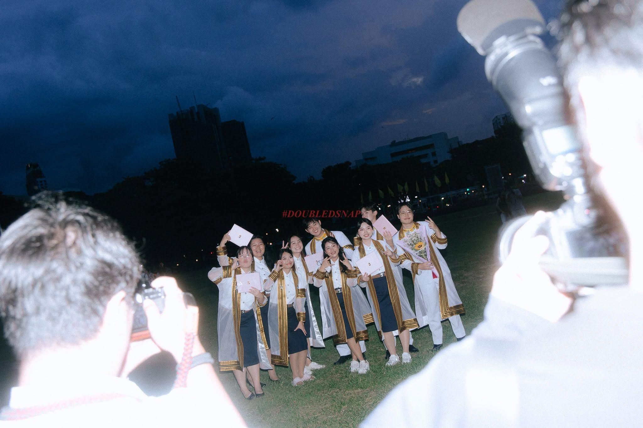 ผลงานรับปริญญา จุฬาลงกรณ์มหาวิทยาลัย โดย doubleD_snap ภาพที่ 10