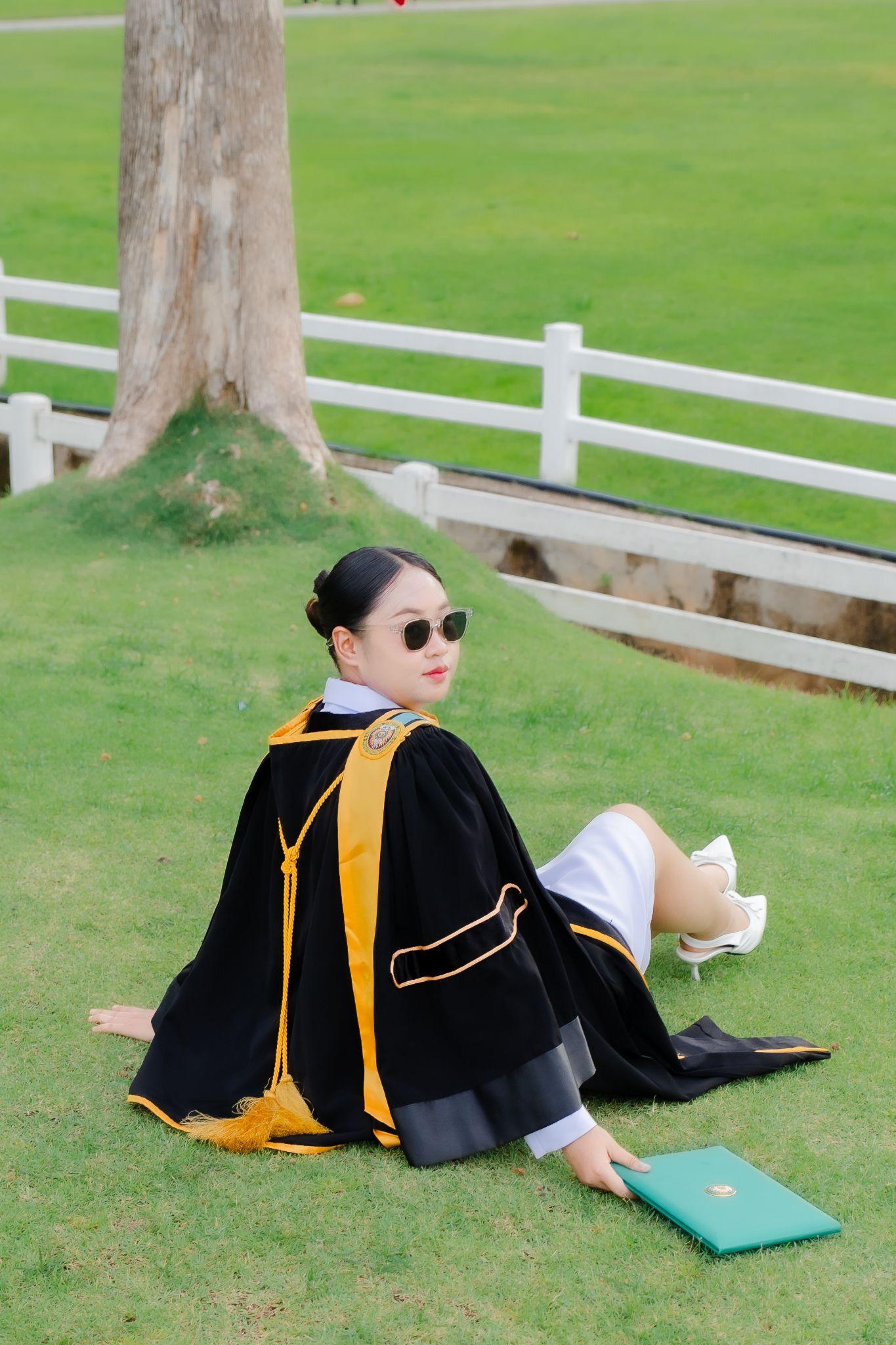 ผลงานรับปริญญา มหาวิทยาลัยราชภัฏเชียงใหม่ โดย มาร์ช ภาพที่ 4