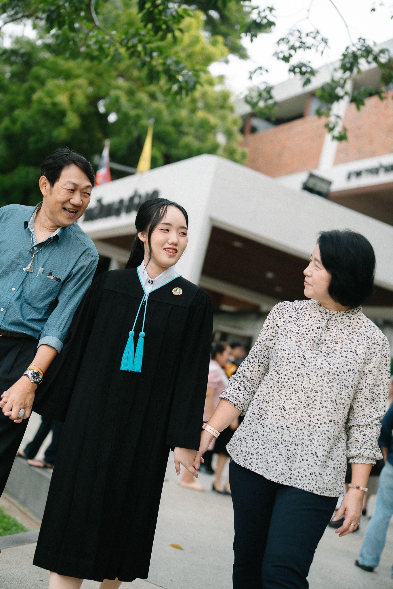 ผลงานรับปริญญา มหาวิทยาลัยเกษตรศาสตร์ โดย Bewaperture ภาพที่ 13