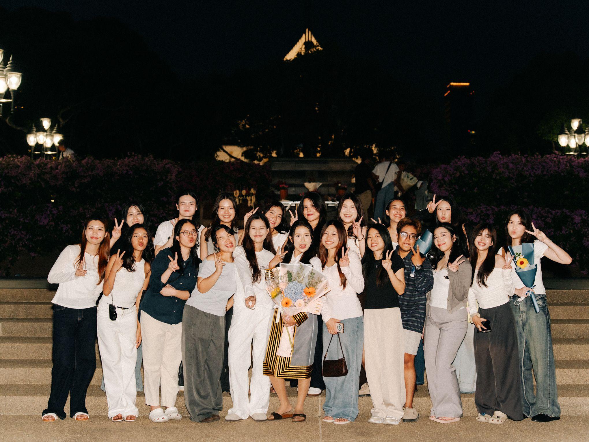 ผลงานรับปริญญา จุฬาลงกรณ์มหาวิทยาลัย โดย Bewaperture ภาพที่ 16