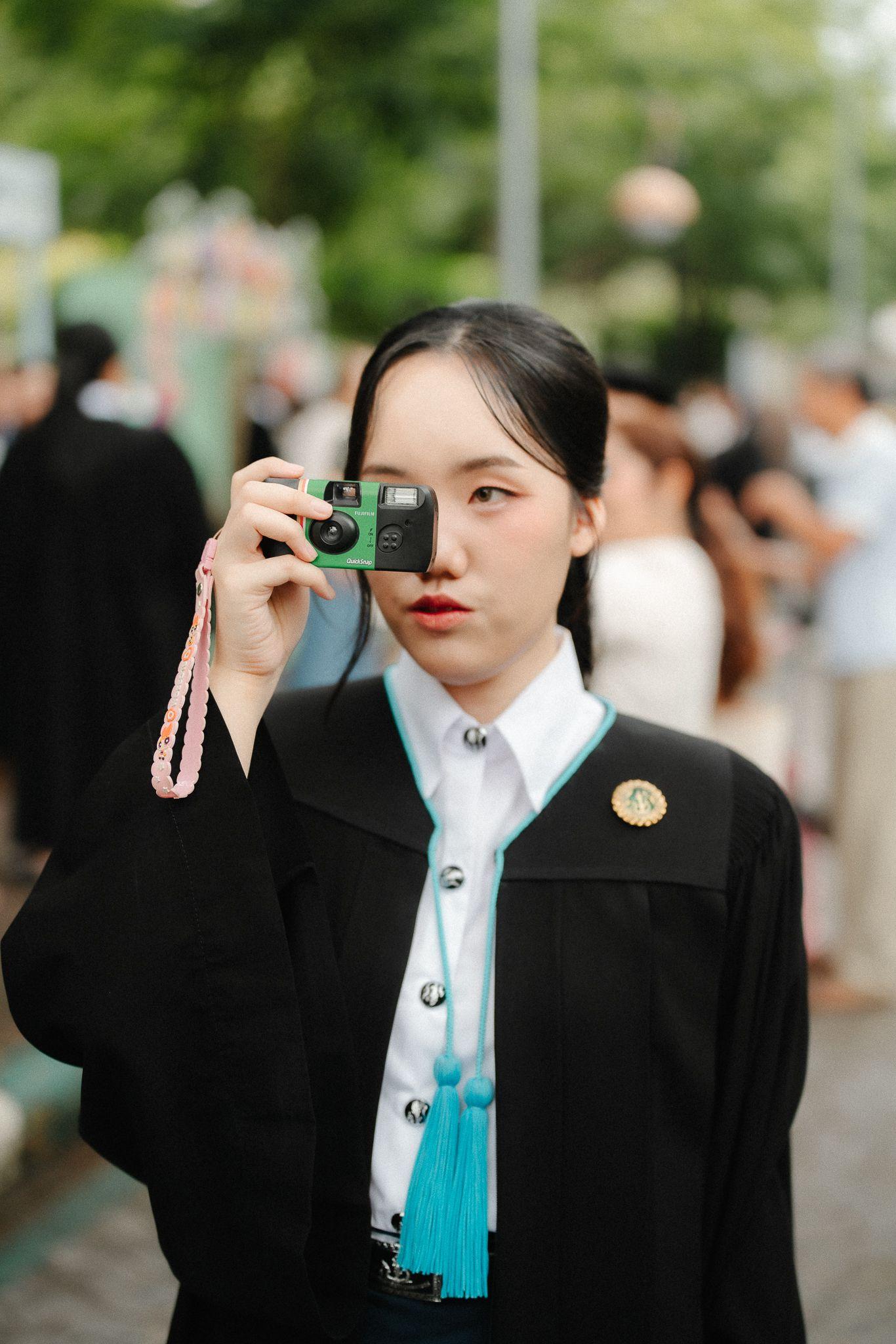 ผลงานรับปริญญา มหาวิทยาลัยเกษตรศาสตร์ โดย Bewaperture ภาพที่ 4