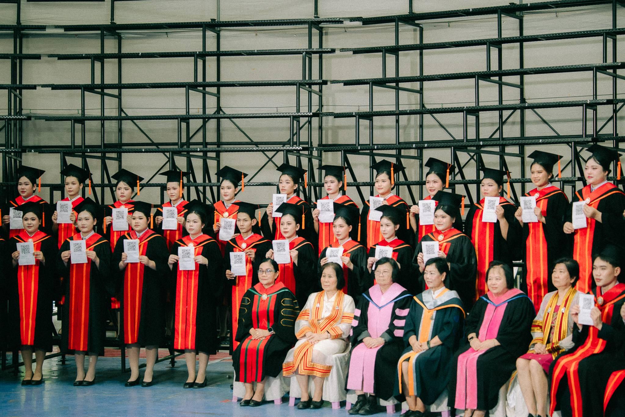 ผลงานรับปริญญา มหาวิทยาลัยกรุงเทพธนบุรี โดย Bewaperture ภาพที่ 14