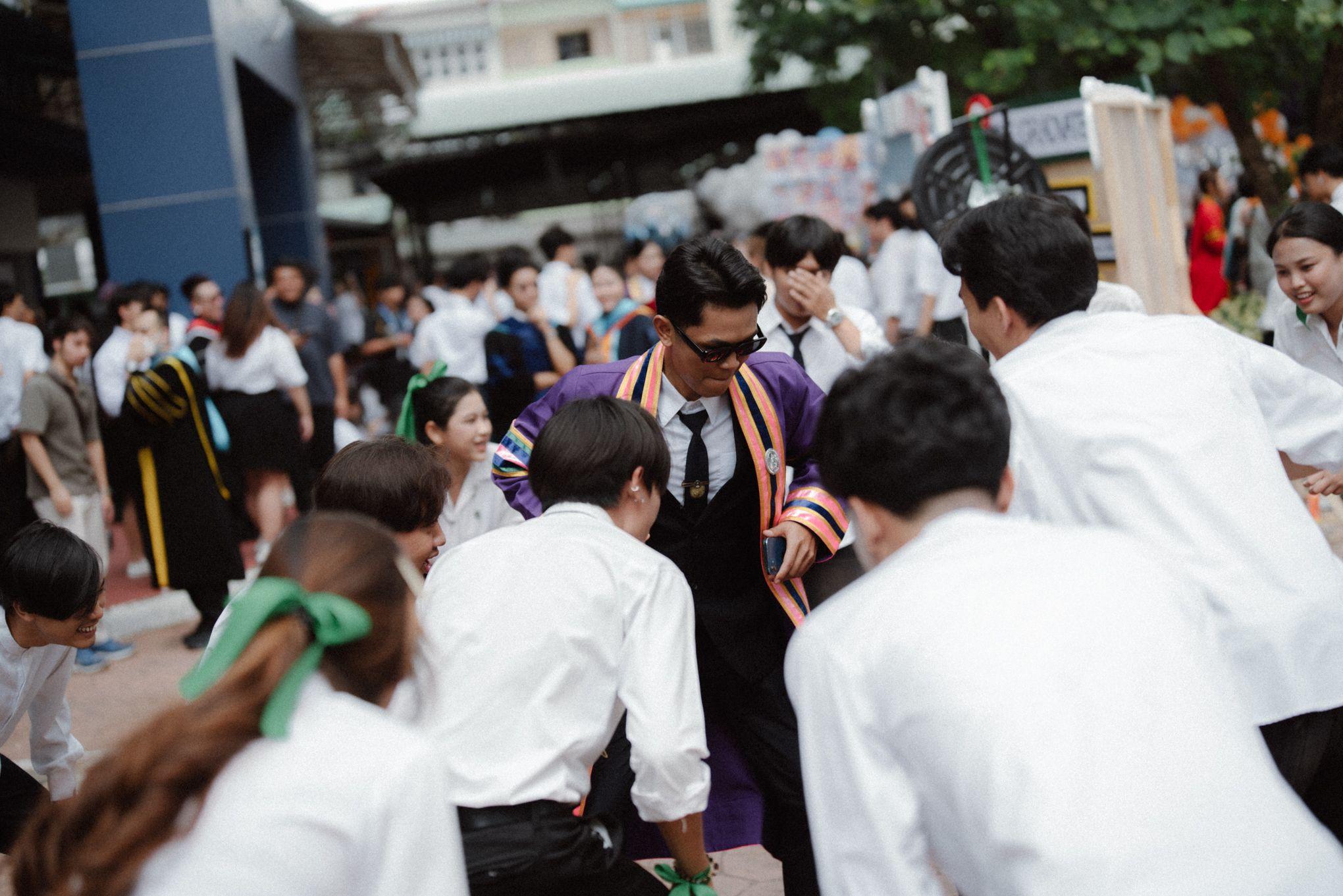 ผลงานรับปริญญา มหาวิทยาลัยราชภัฏบ้านสมเด็จเจ้าพระยา โดย Bewaperture ภาพที่ 13