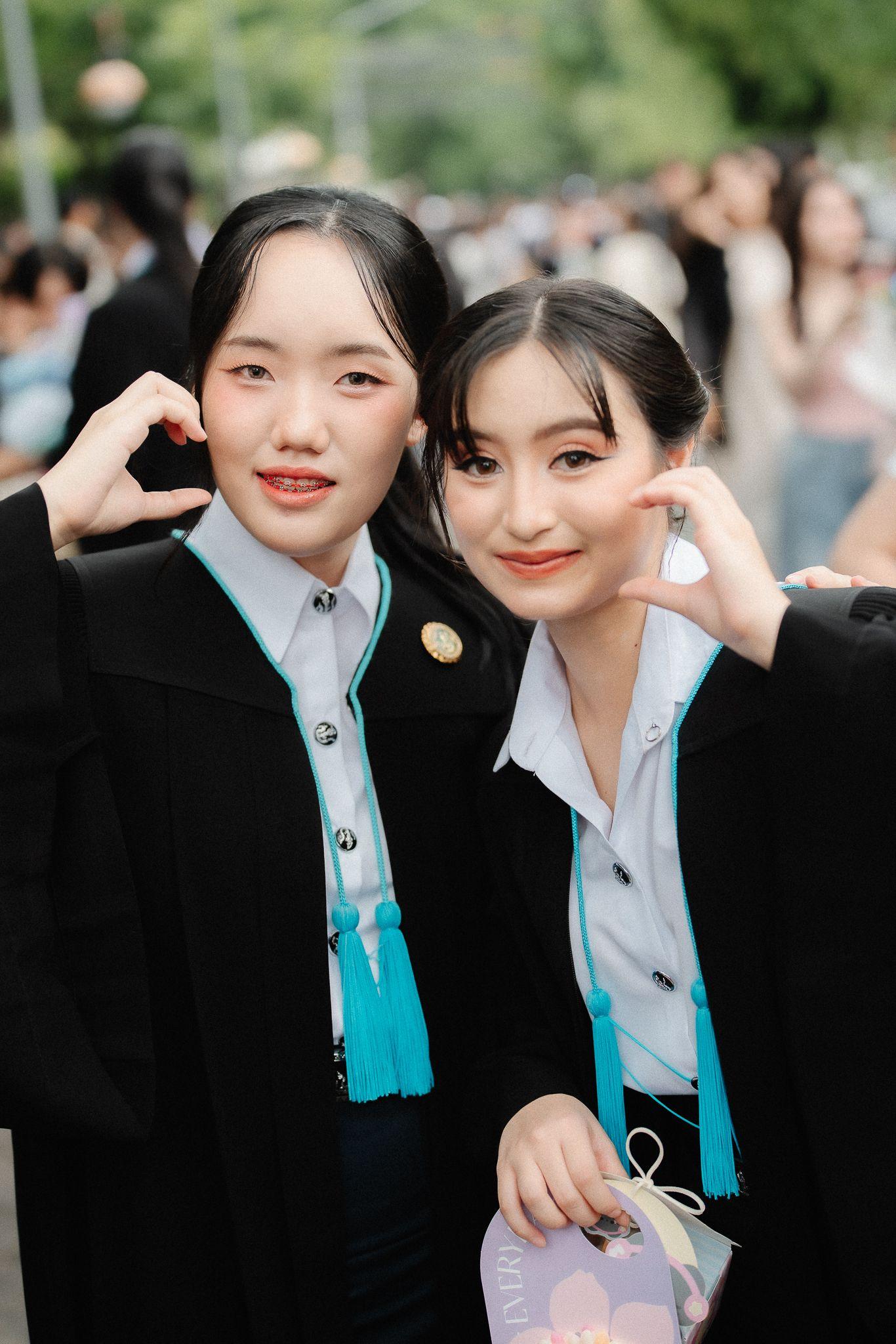 ผลงานรับปริญญา มหาวิทยาลัยเกษตรศาสตร์ โดย Bewaperture ภาพที่ 3