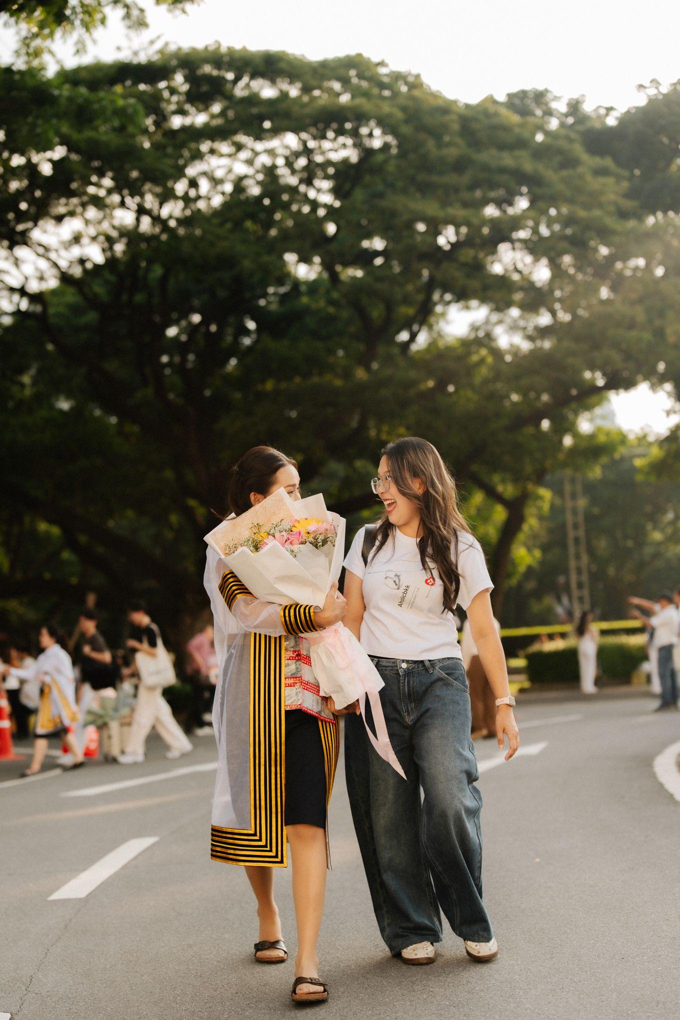 ผลงานรับปริญญา จุฬาลงกรณ์มหาวิทยาลัย โดย Bewaperture ภาพที่ 9