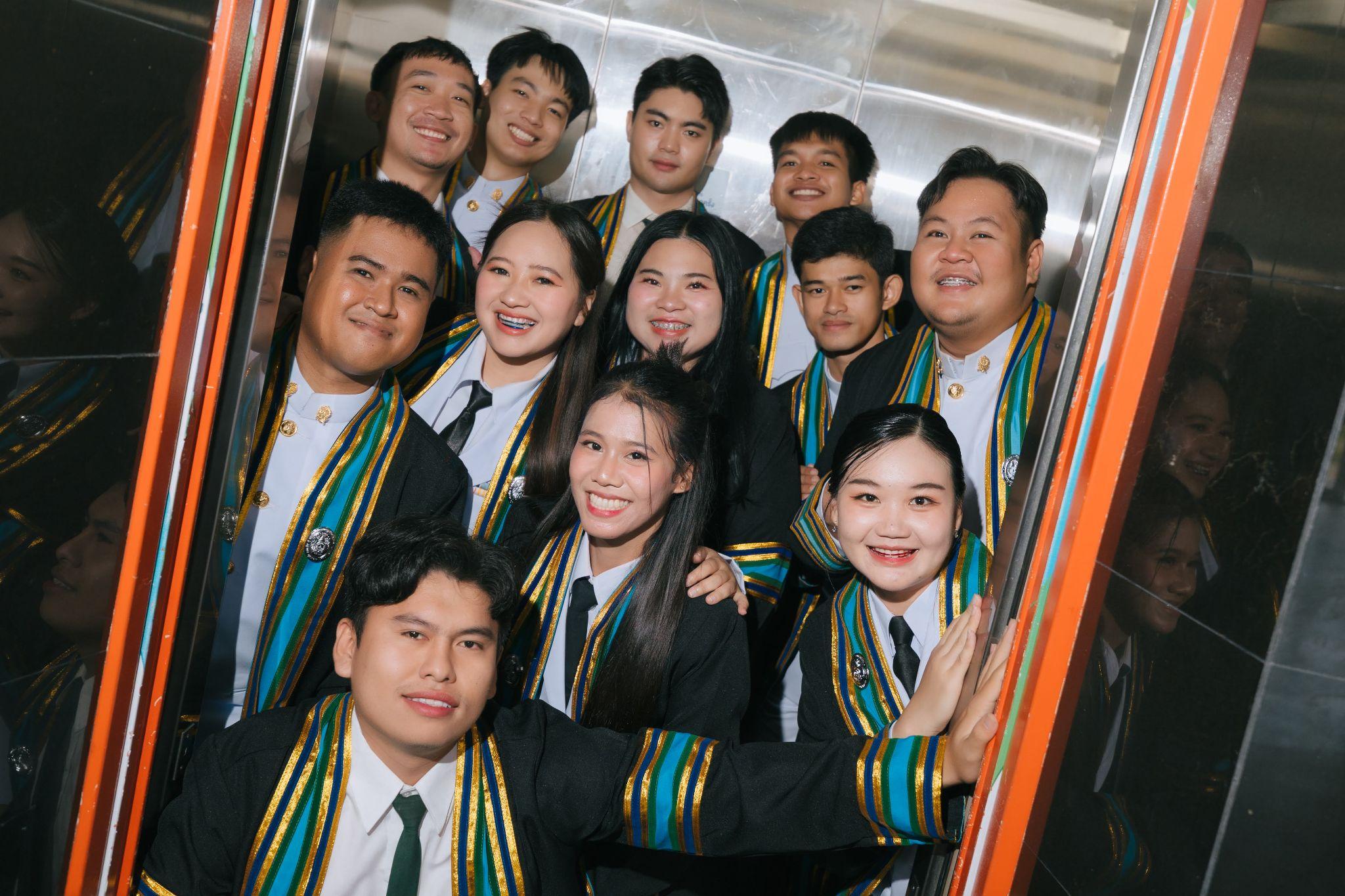 ผลงานรับปริญญา โดย ถ่ายตามนัด ภาพที่ 20