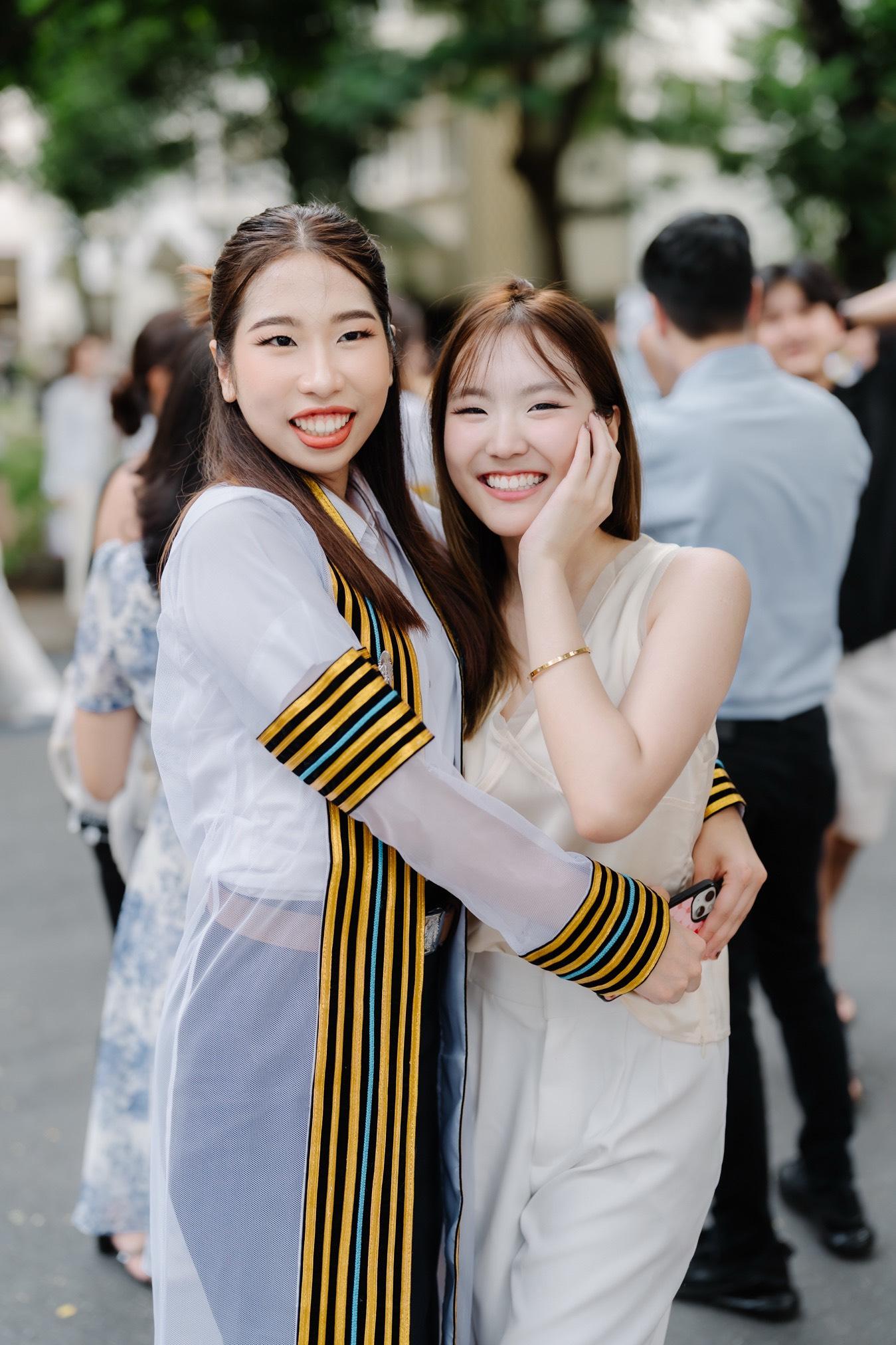 ผลงานรับปริญญา จุฬาลงกรณ์มหาวิทยาลัย โดย sompaew.foto_ ภาพที่ 2