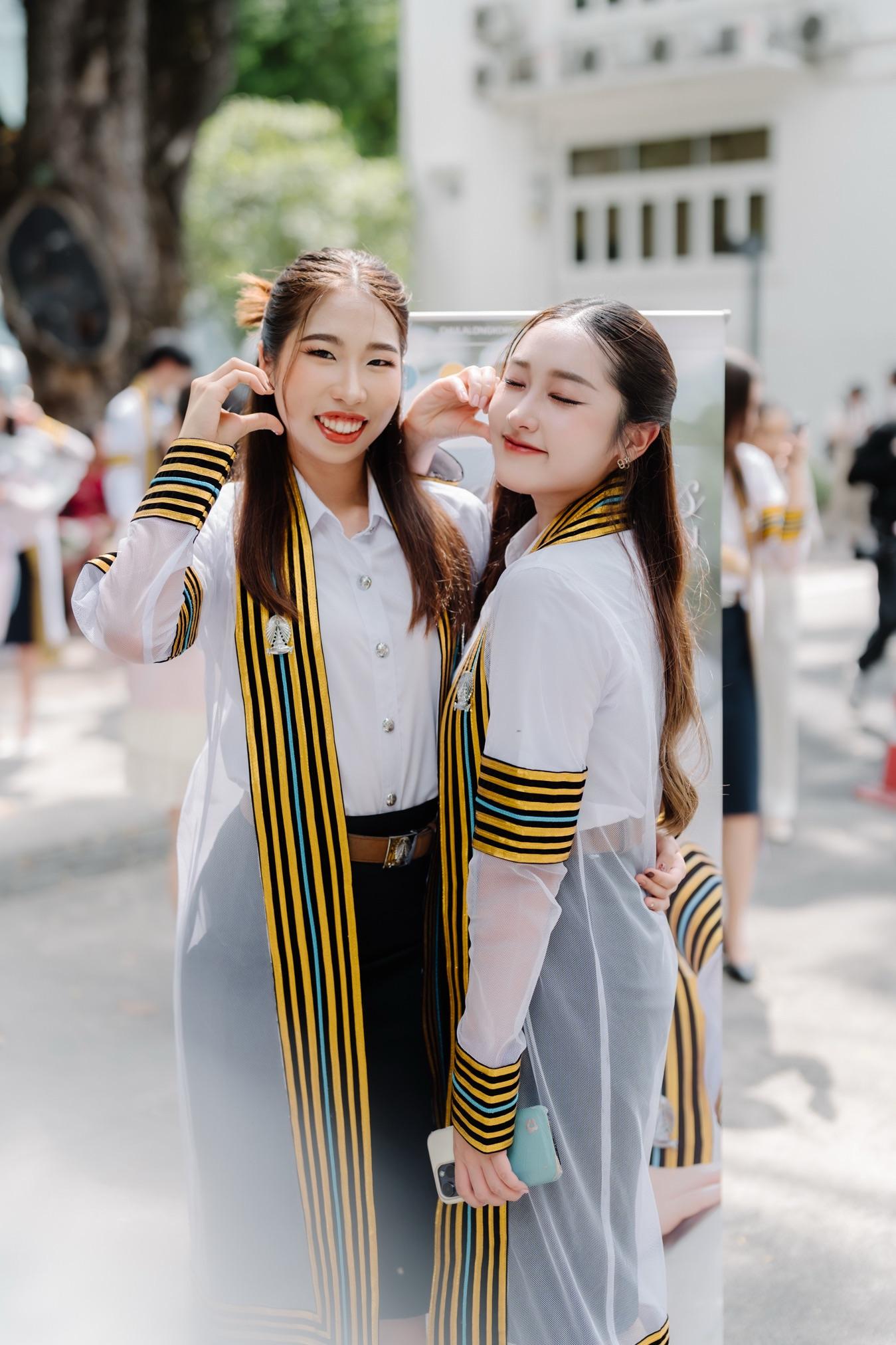ผลงานรับปริญญา จุฬาลงกรณ์มหาวิทยาลัย โดย sompaew.foto_ ภาพที่ 10