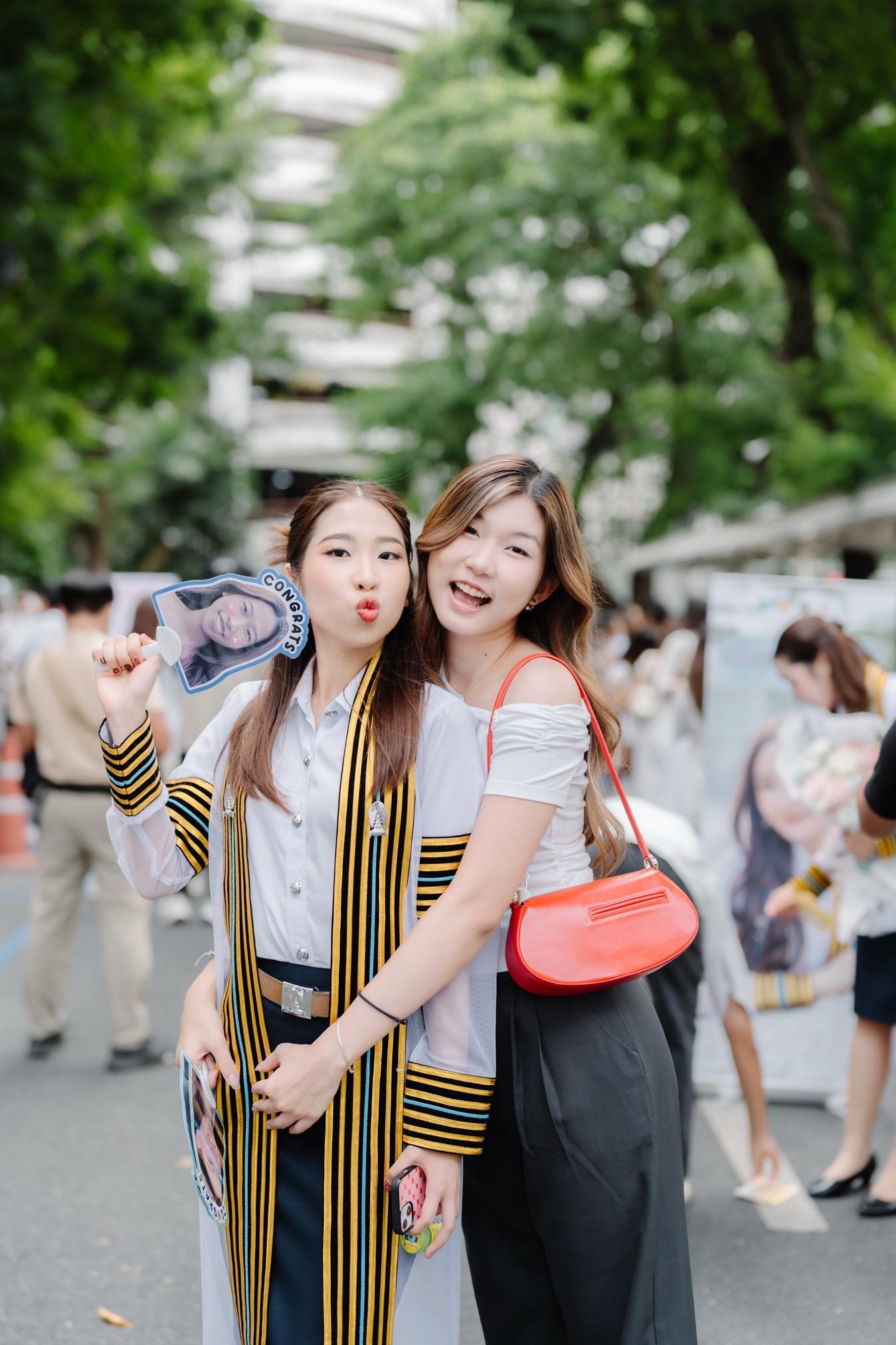ผลงานรับปริญญา จุฬาลงกรณ์มหาวิทยาลัย โดย sompaew.foto_ ภาพที่ 16