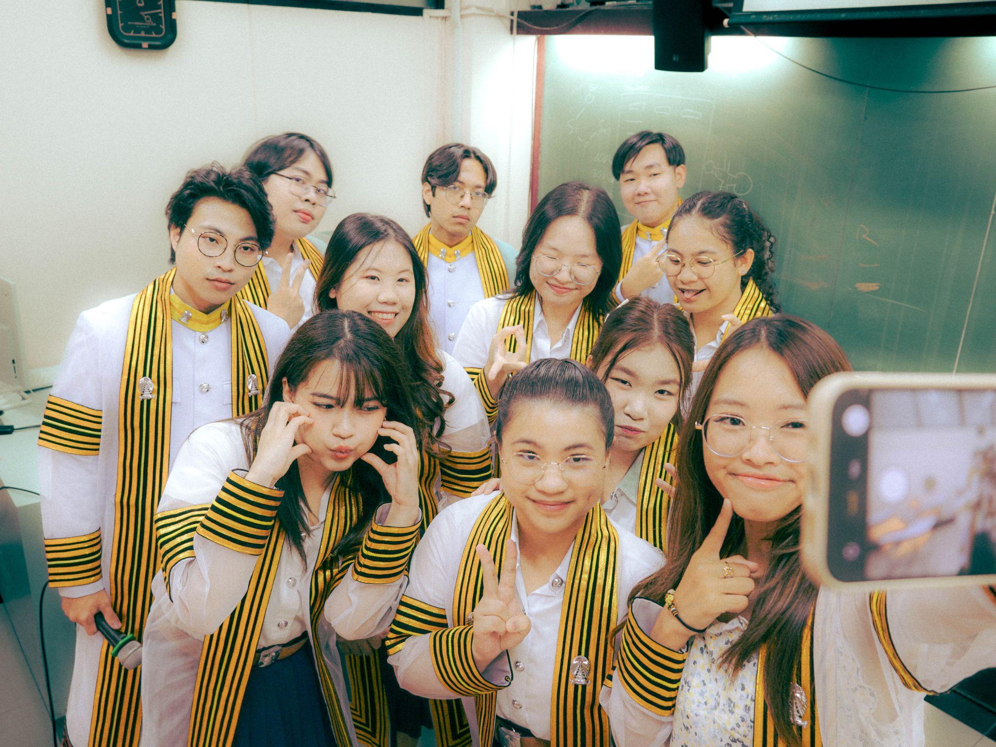 ผลงานรับปริญญา จุฬาลงกรณ์มหาวิทยาลัย โดย Mmilkiphoto ภาพที่ 13