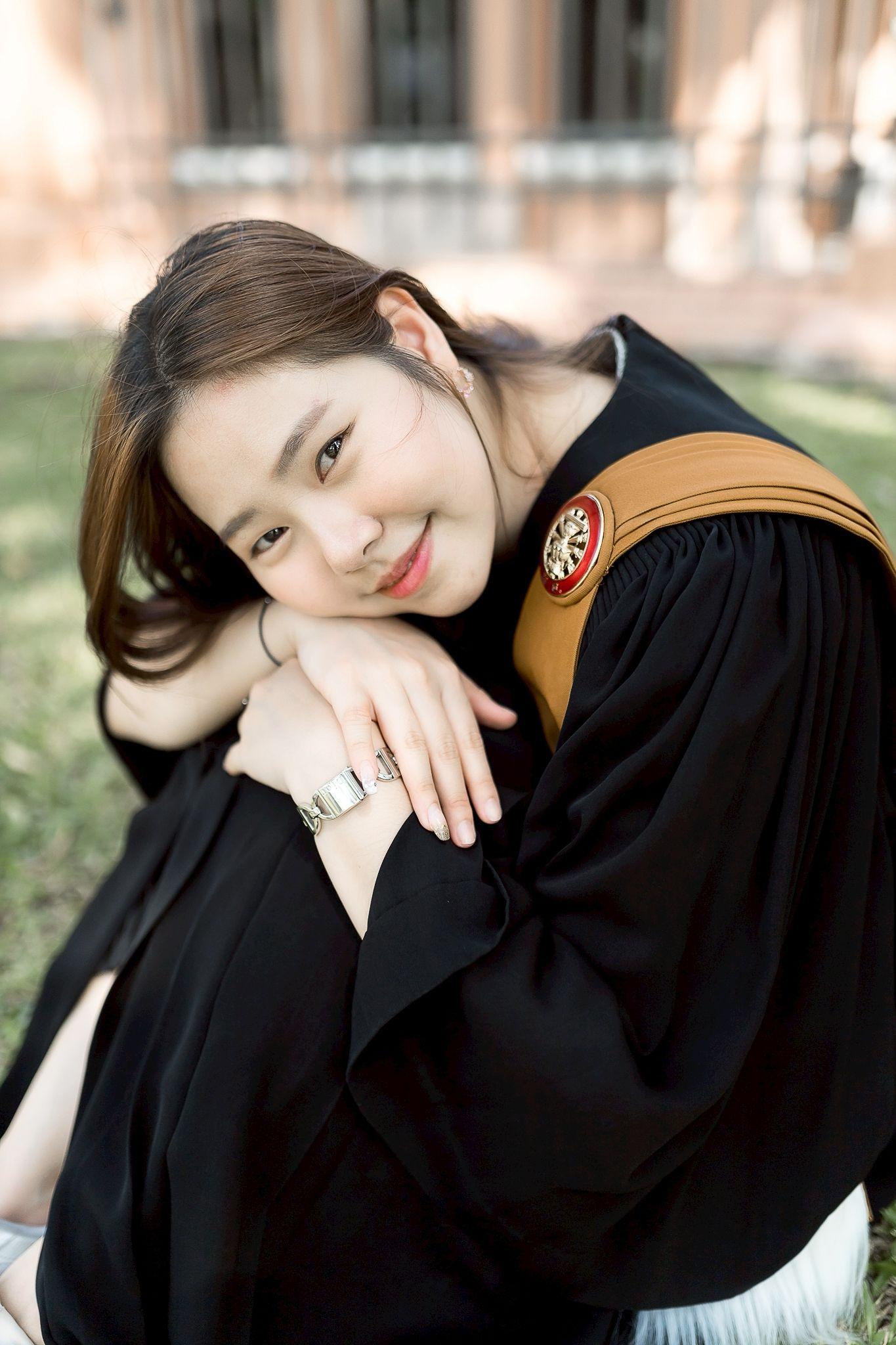 ผลงานรับปริญญา โดย MAHDEKPHOTO ภาพที่ 9