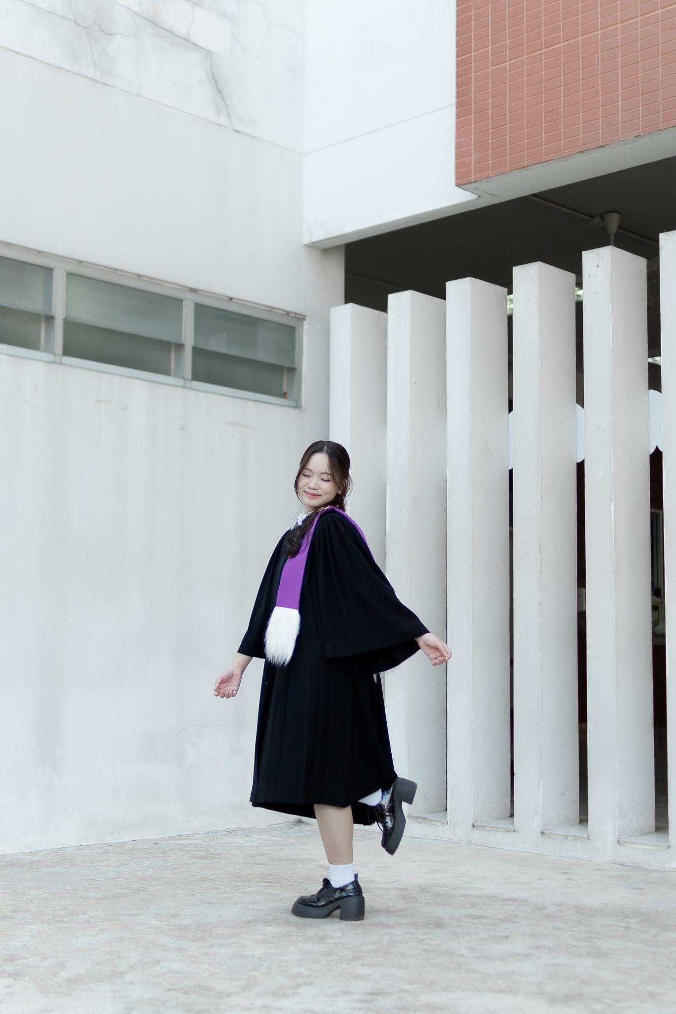 ผลงานรับปริญญา มหาวิทยาลัยธรรมศาสตร์ โดย MAHDEKPHOTO ภาพที่ 1